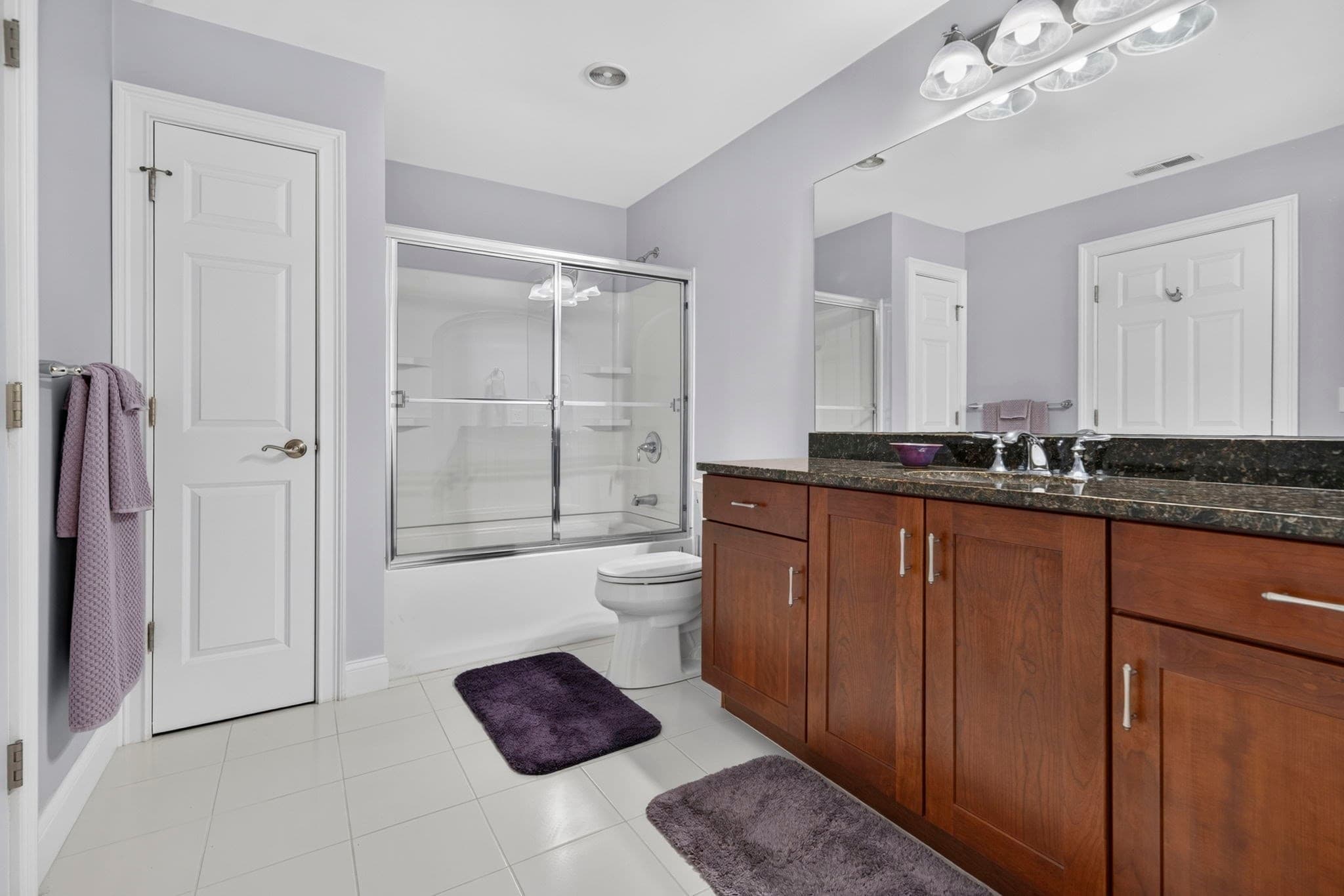 Condominium at 6 Heron Cir # A, Gloucester MA 01930, photo 14 of 38