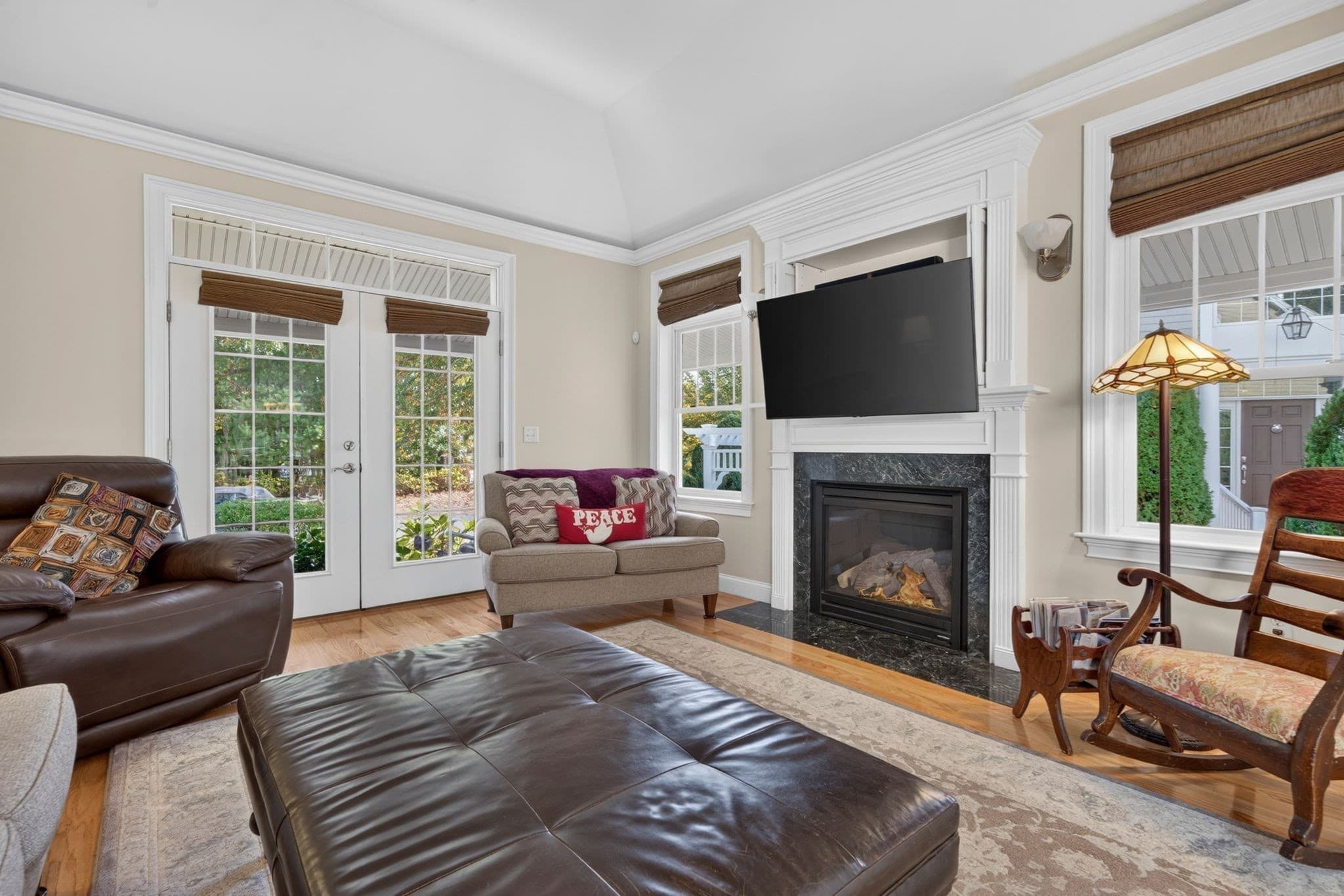 Condominium at 6 Heron Cir # A, Gloucester MA 01930, photo 11 of 38