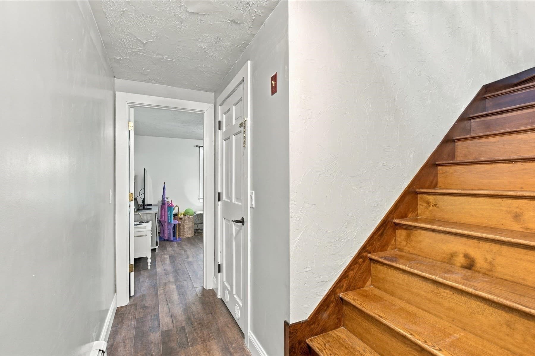 Single Family Residence at 15 Sheep Pasture Way, Sandwich MA 02537, photo 24 of 42
