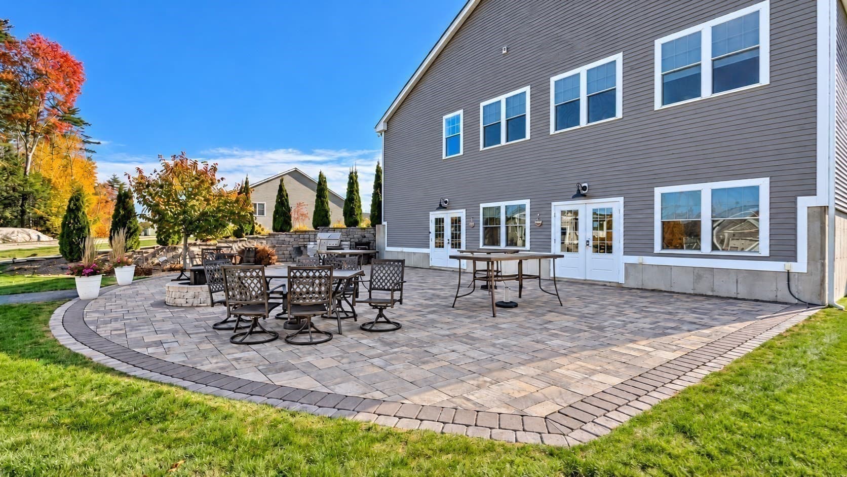 Condominium at 47 Blackstone Dr # 4, Raymond NH 03077, photo 3 of 42