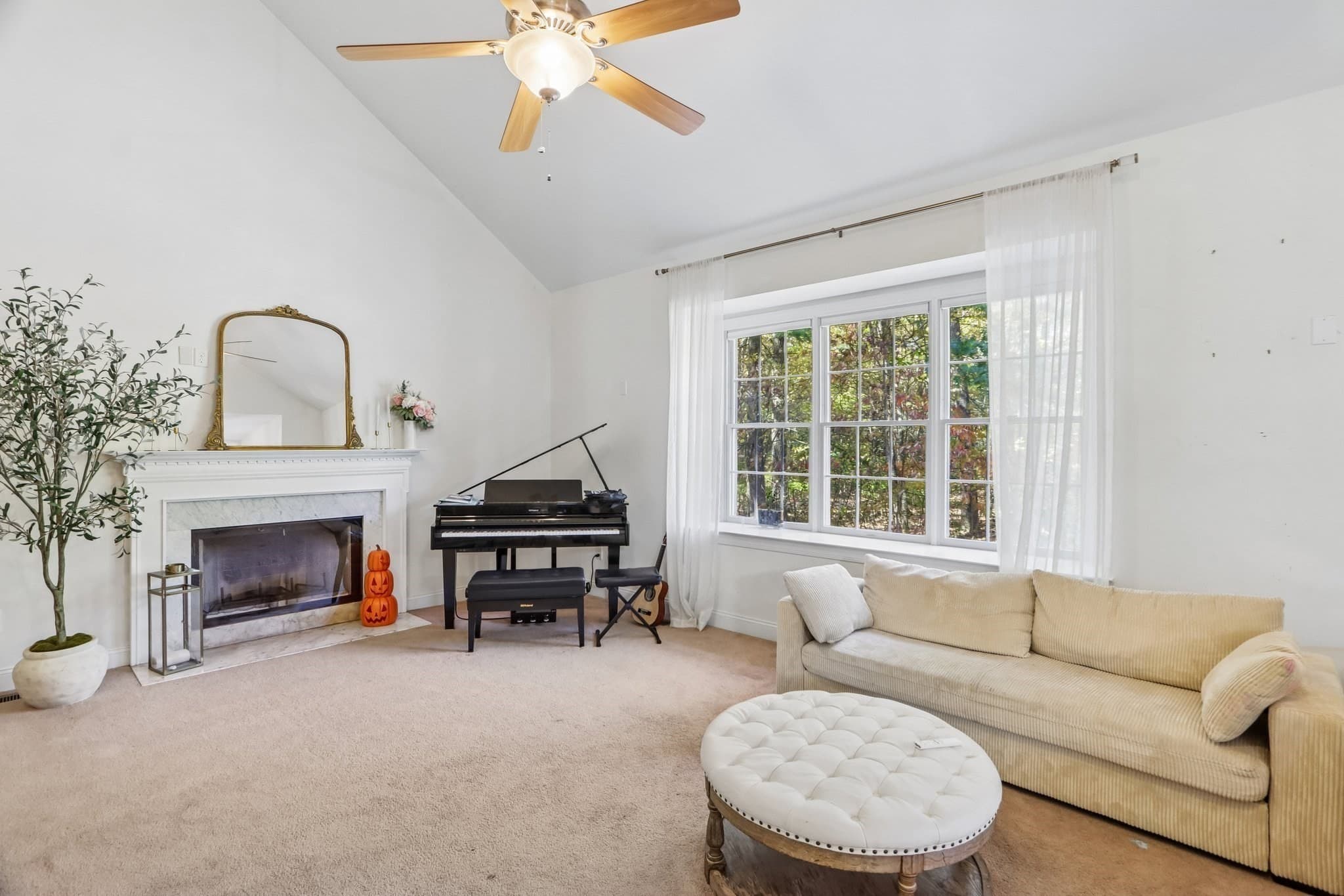 Single Family Residence at 67 Whitehall Way, Bellingham MA 02019, photo 17 of 42