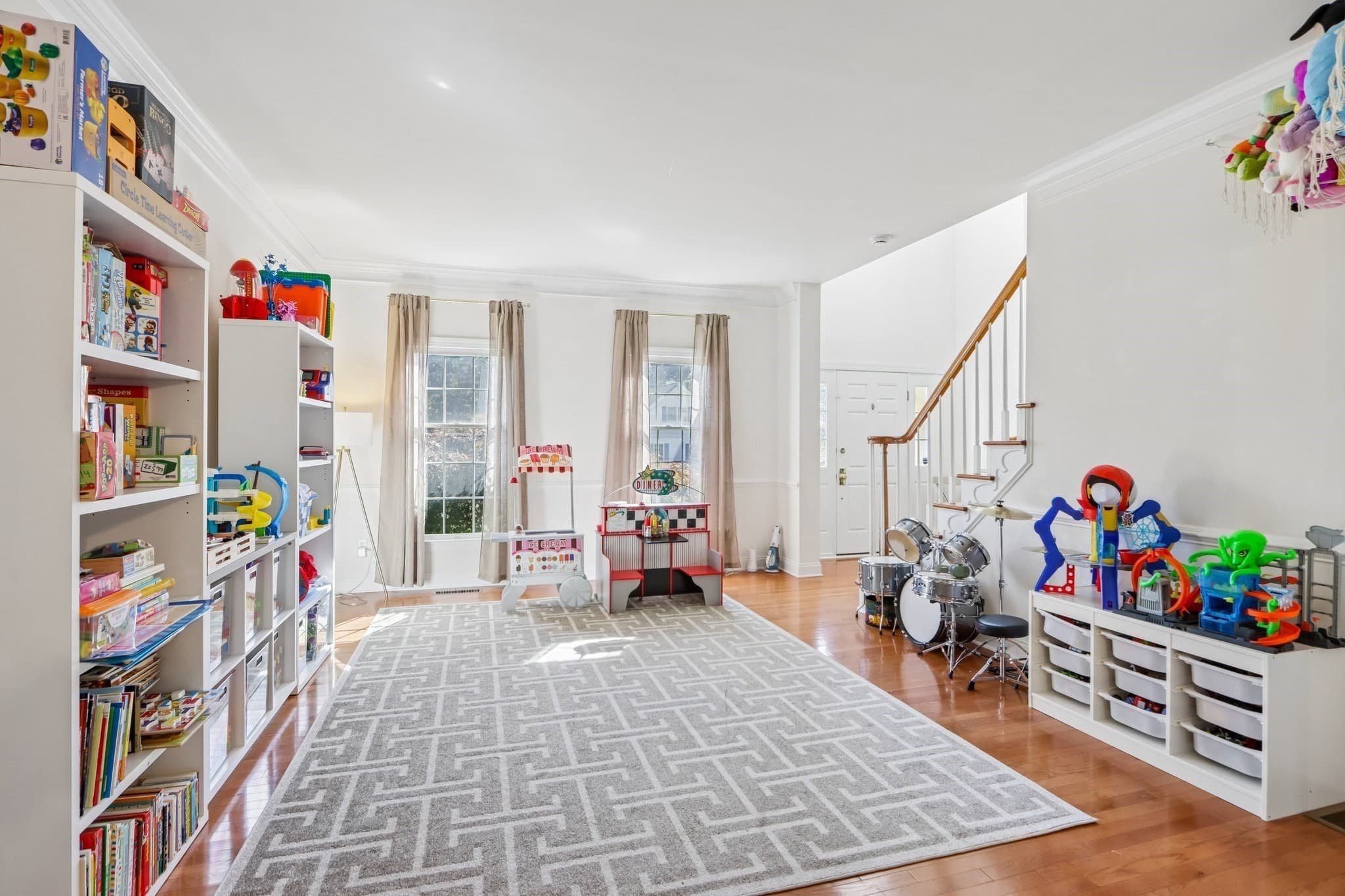 Single Family Residence at 67 Whitehall Way, Bellingham MA 02019, photo 15 of 42