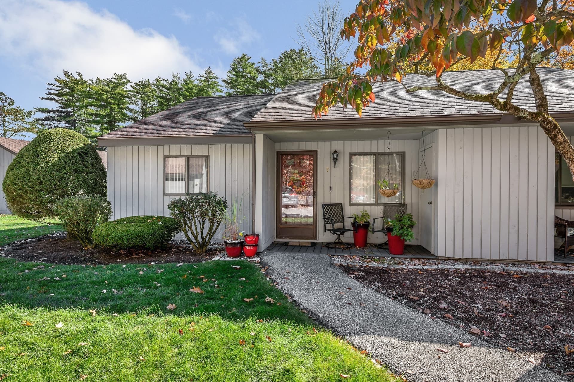 7 Essex Green Court # 7, Merrimack NH 03054