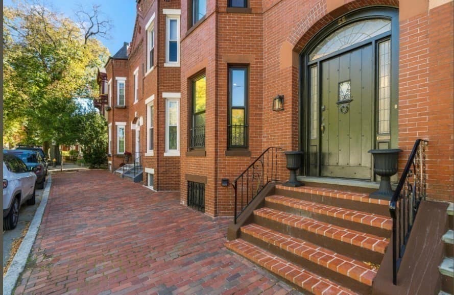 Single Family Residence at 58 Thomas Park, Boston MA 02127, photo 30 of 32