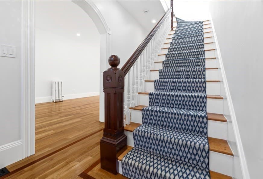 Single Family Residence at 58 Thomas Park, Boston MA 02127, photo 11 of 32