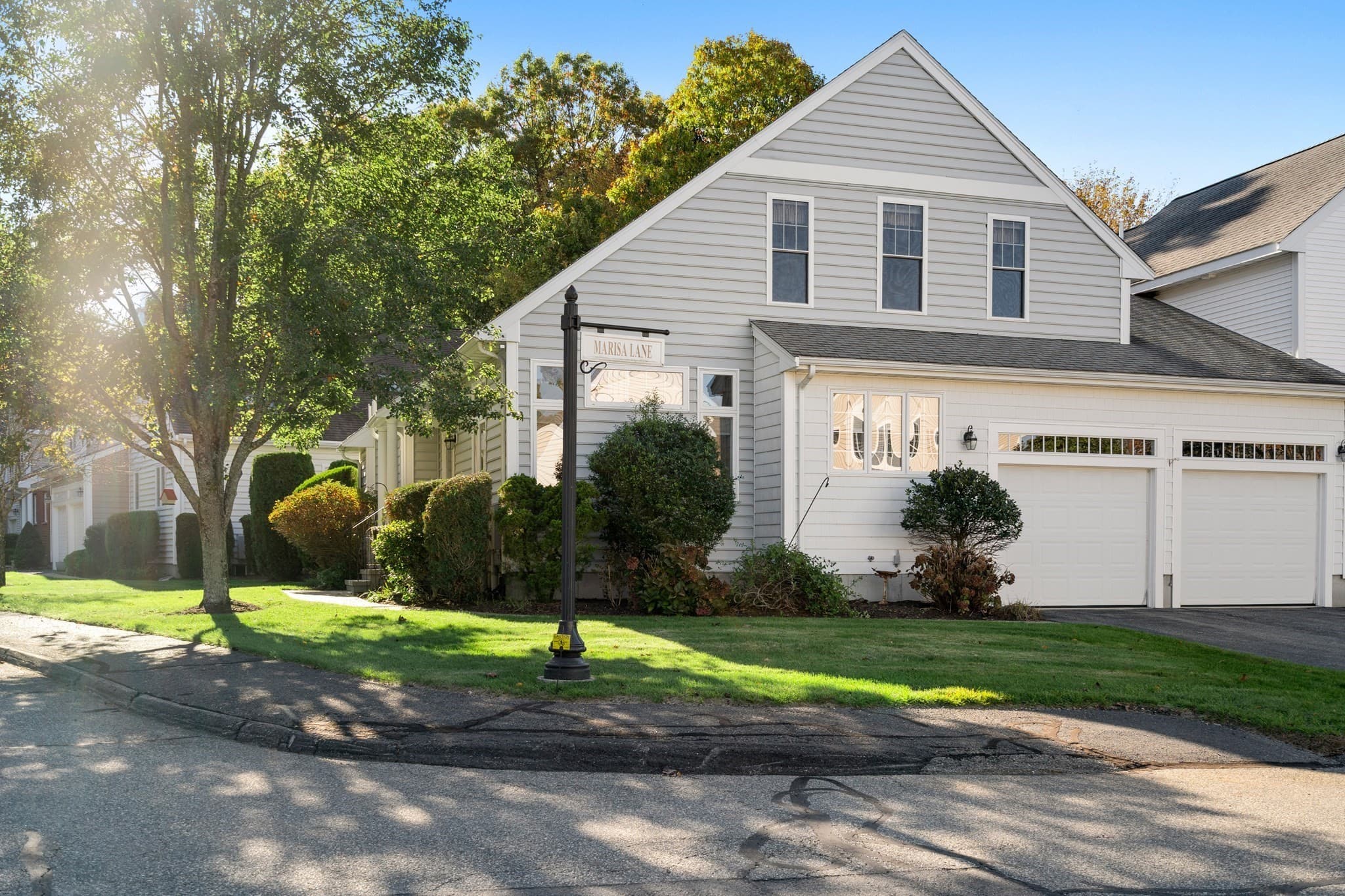 4 Marisa Lane # 4, Walpole MA 02081