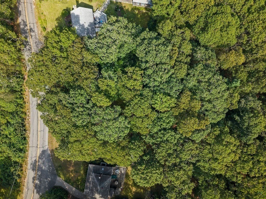Residential at 115 Red Brook Harbor Rd, Bourne MA 02601, photo 5 of 9