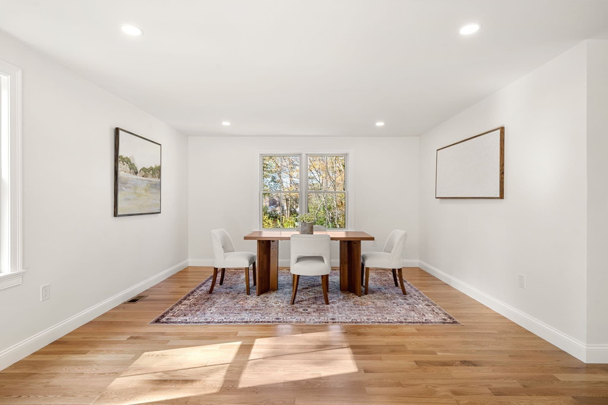 Single Family Residence at 5 Lee Avenue, Wilmington MA 01887, photo 13 of 41