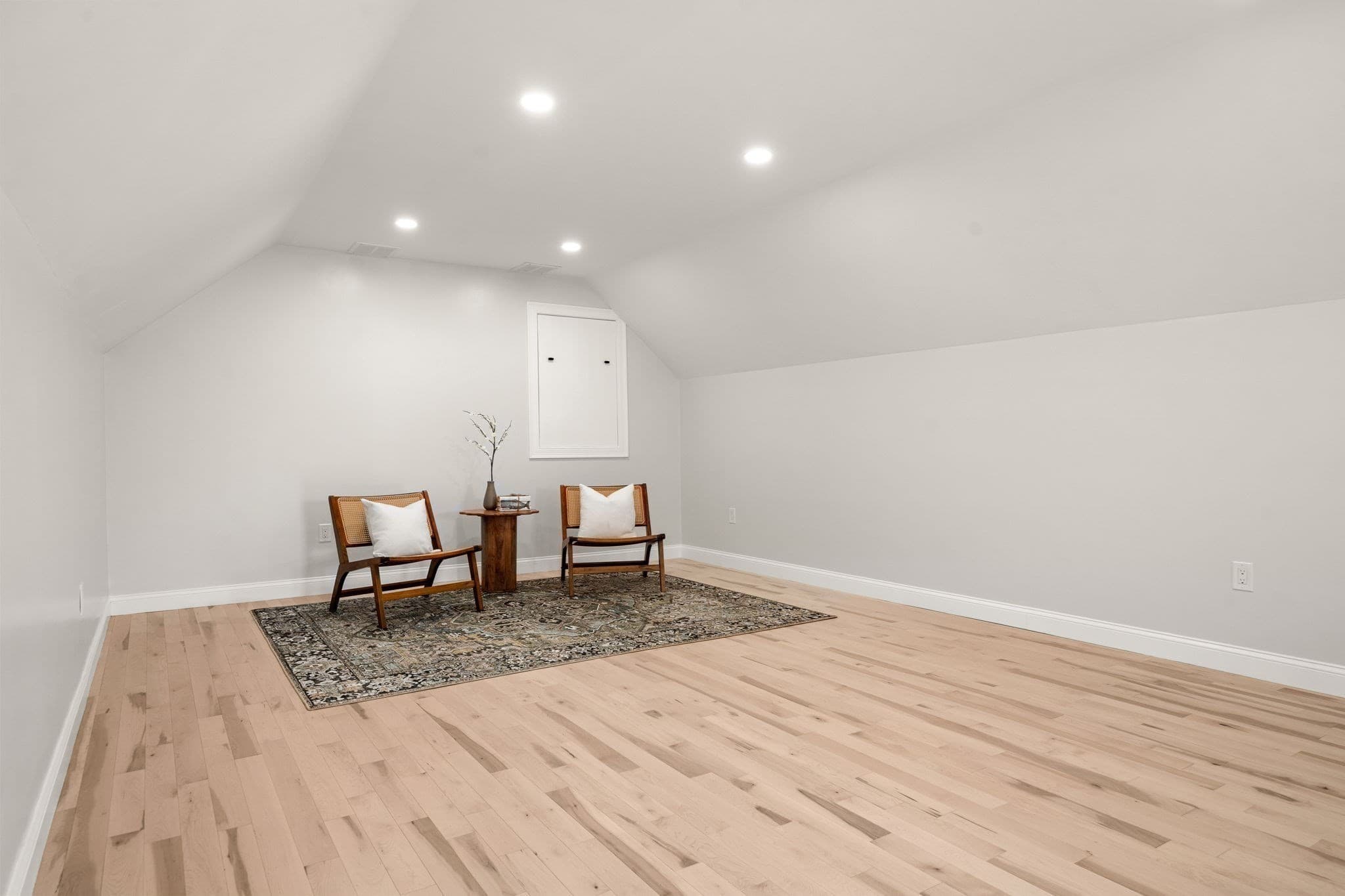 Single Family Residence at 5 Lee Avenue, Wilmington MA 01887, photo 26 of 41