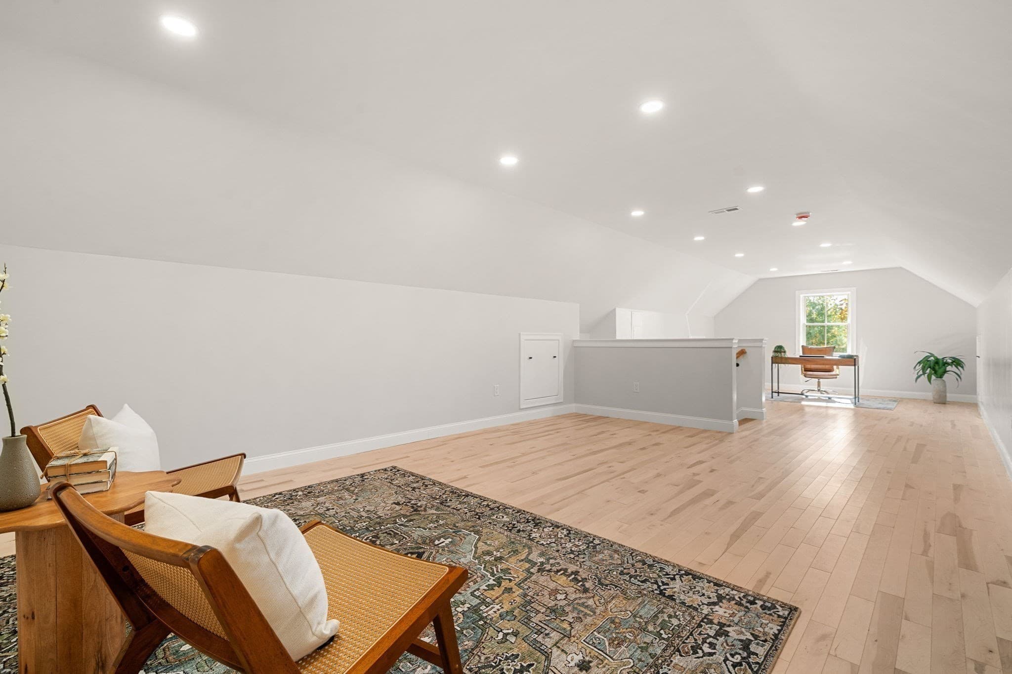 Single Family Residence at 5 Lee Avenue, Wilmington MA 01887, photo 25 of 41
