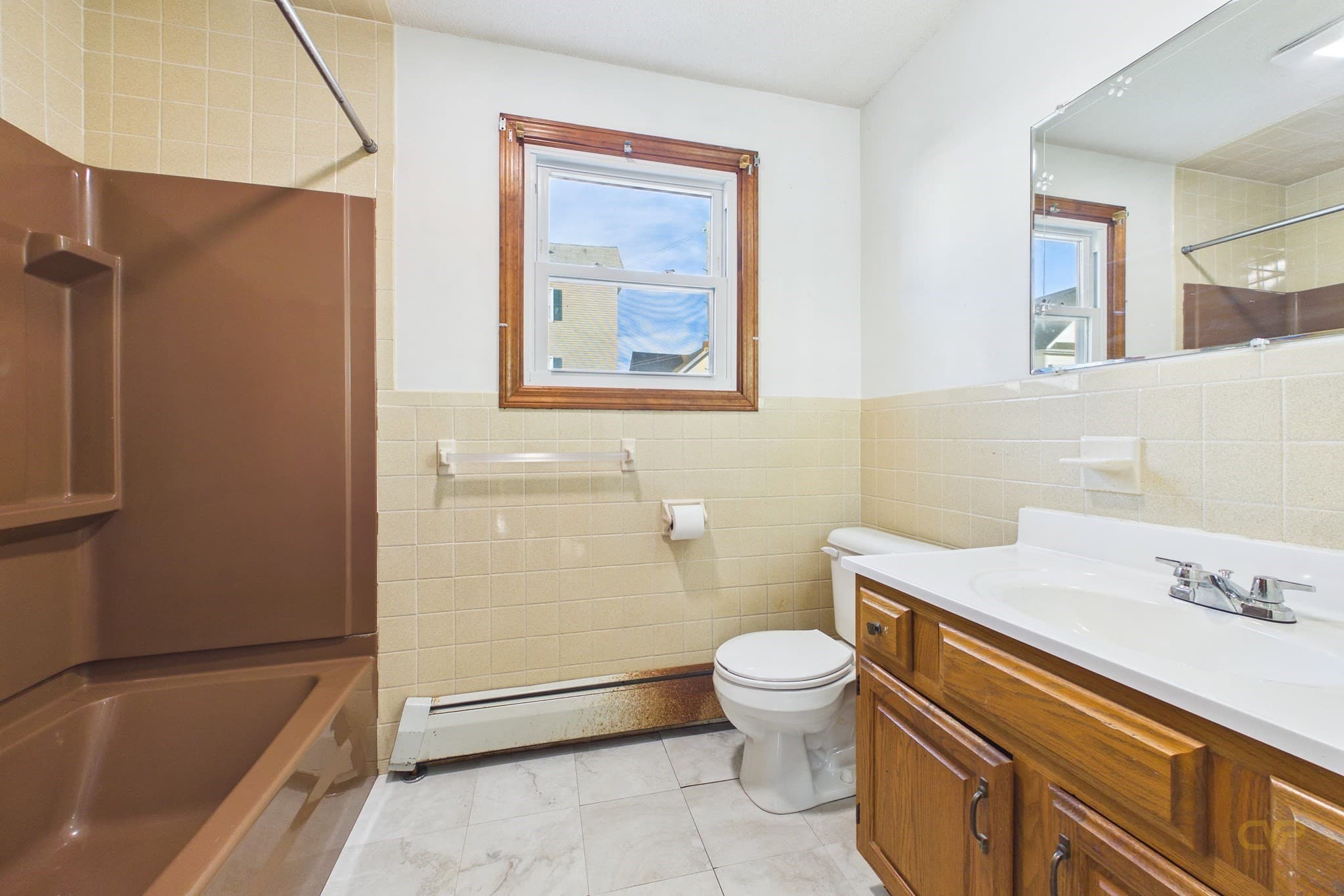 Single Family Residence at 91 Jenkins St, New Bedford MA 02740, photo 17 of 30