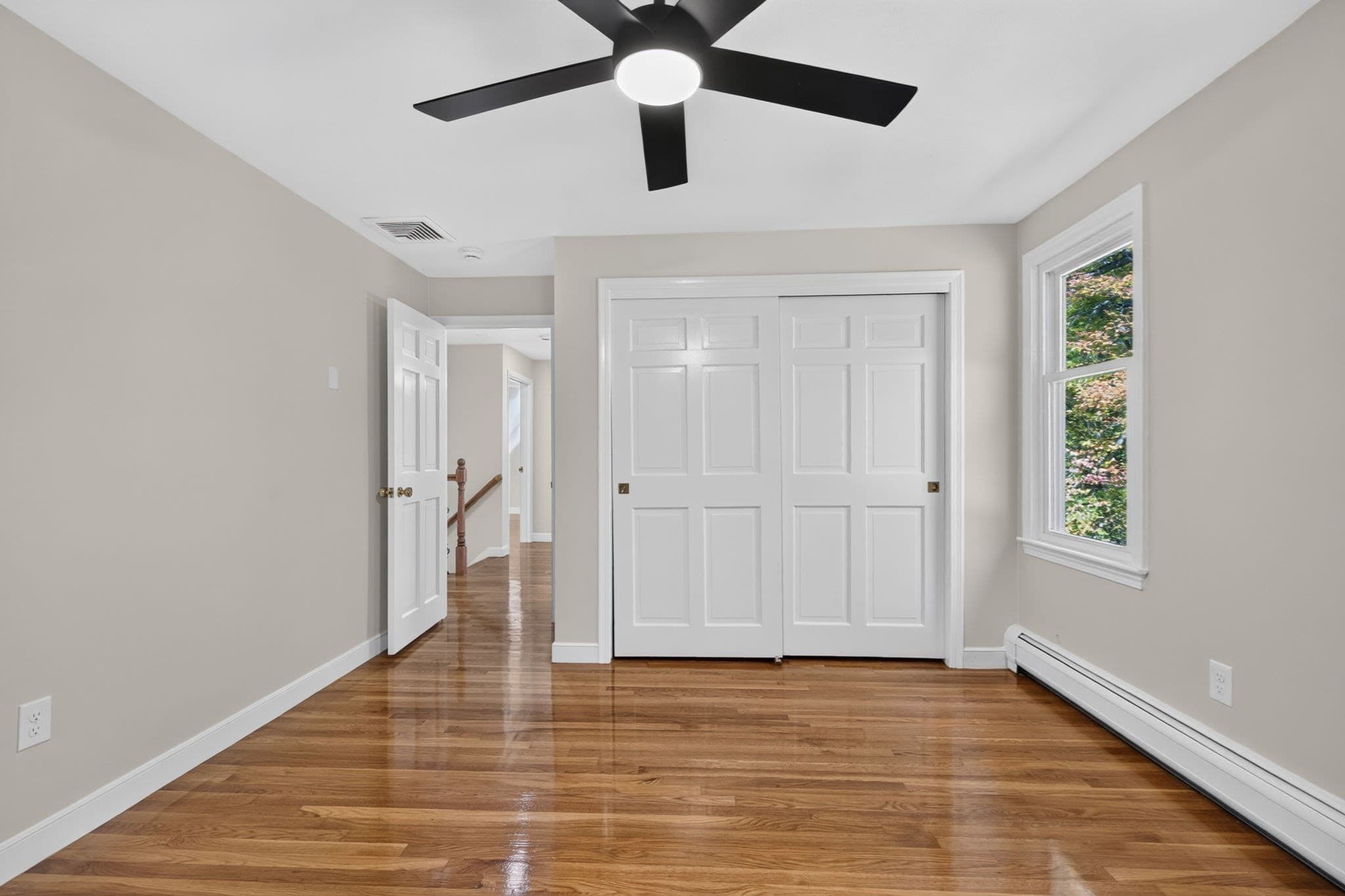 Single Family Residence at 7 Hillcrest Dr, Chelmsford MA 01824, photo 27 of 40