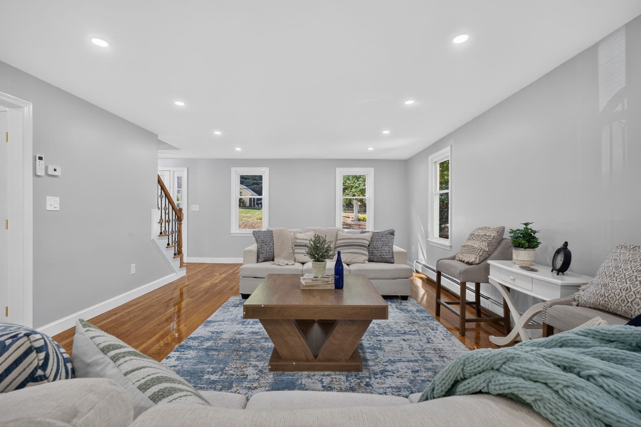 Single Family Residence at 7 Hillcrest Dr, Chelmsford MA 01824, photo 14 of 40