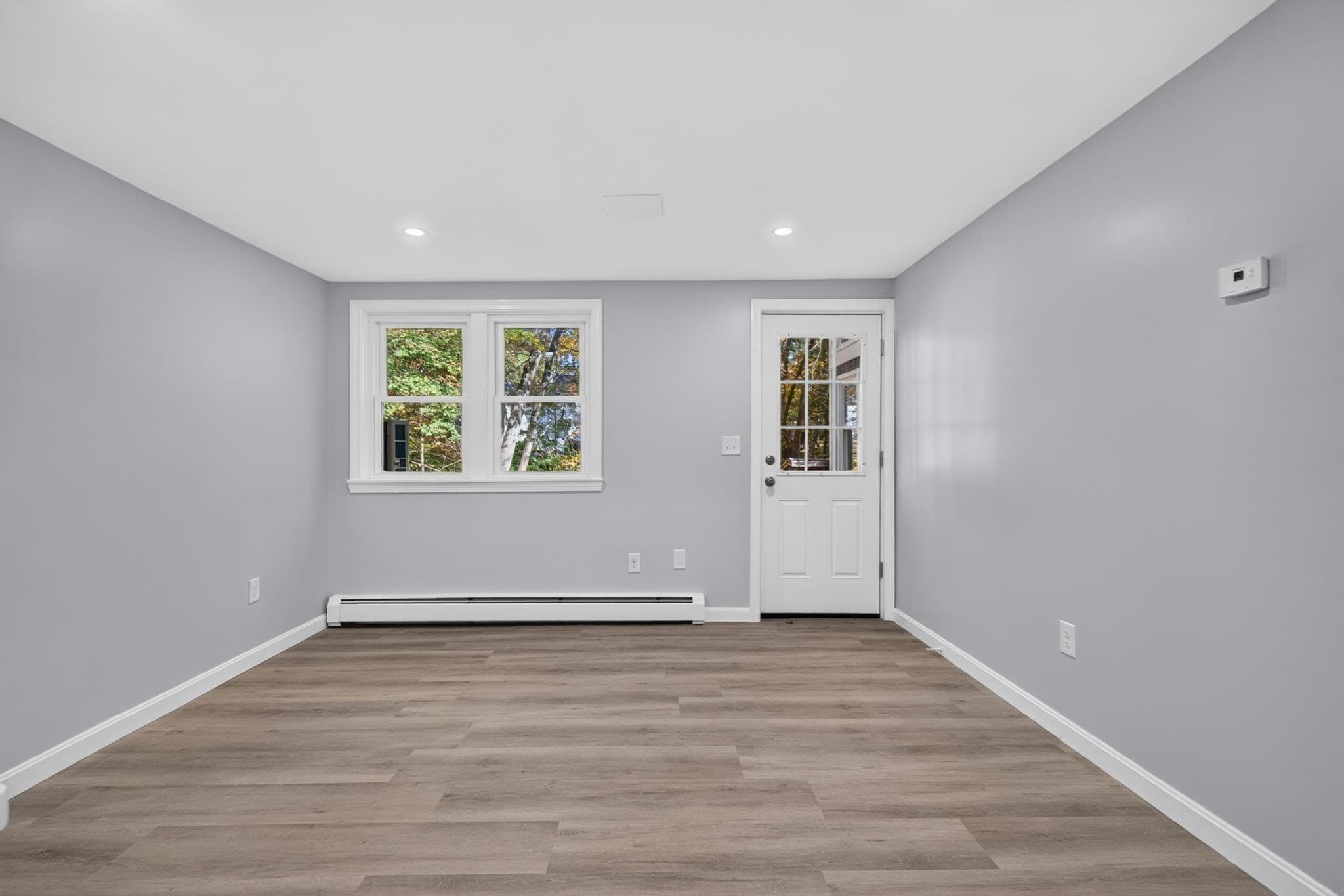 Single Family Residence at 7 Hillcrest Dr, Chelmsford MA 01824, photo 31 of 40