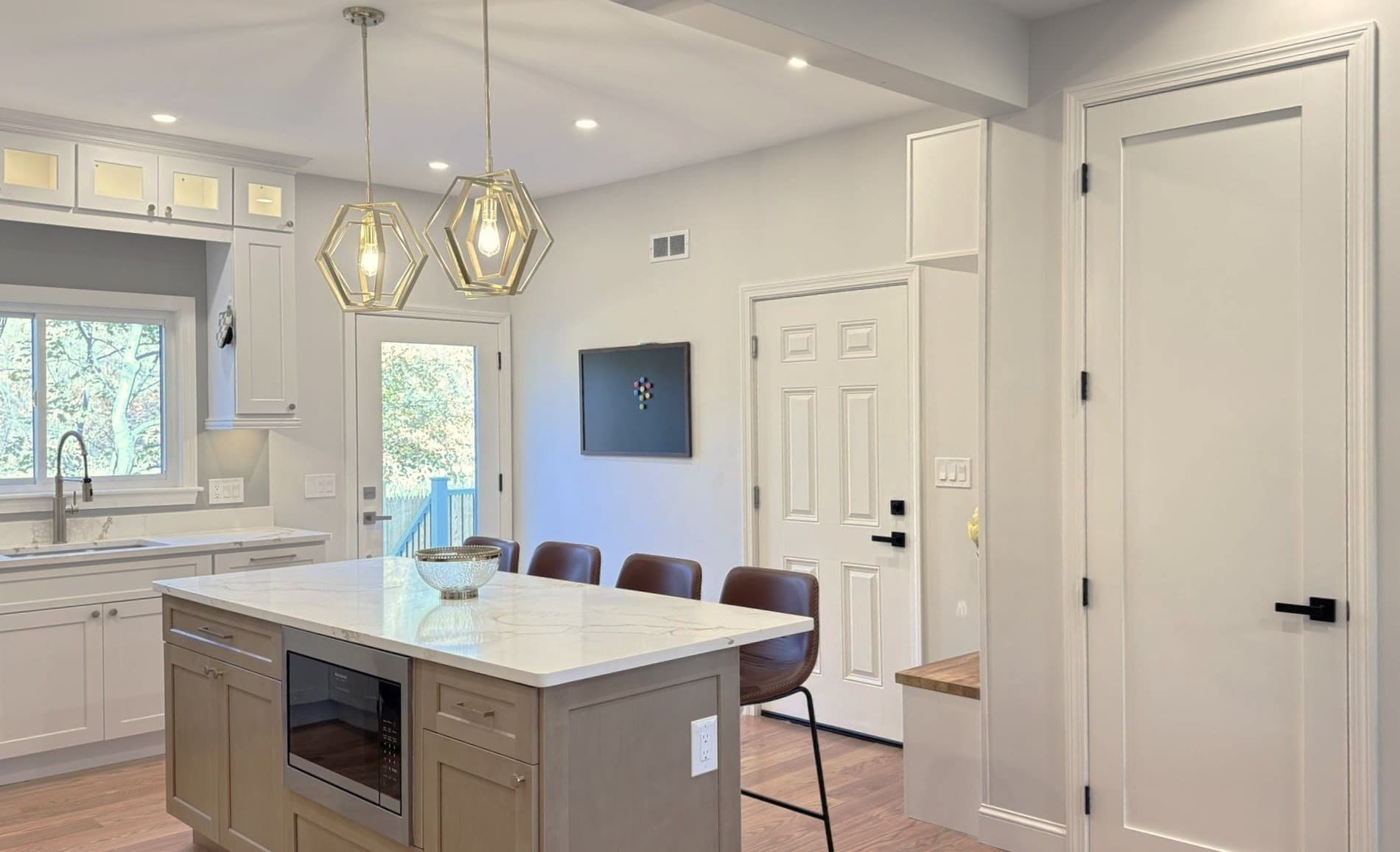 Single Family Residence at 26 Reed St, Arlington MA 02474, photo 6 of 34
