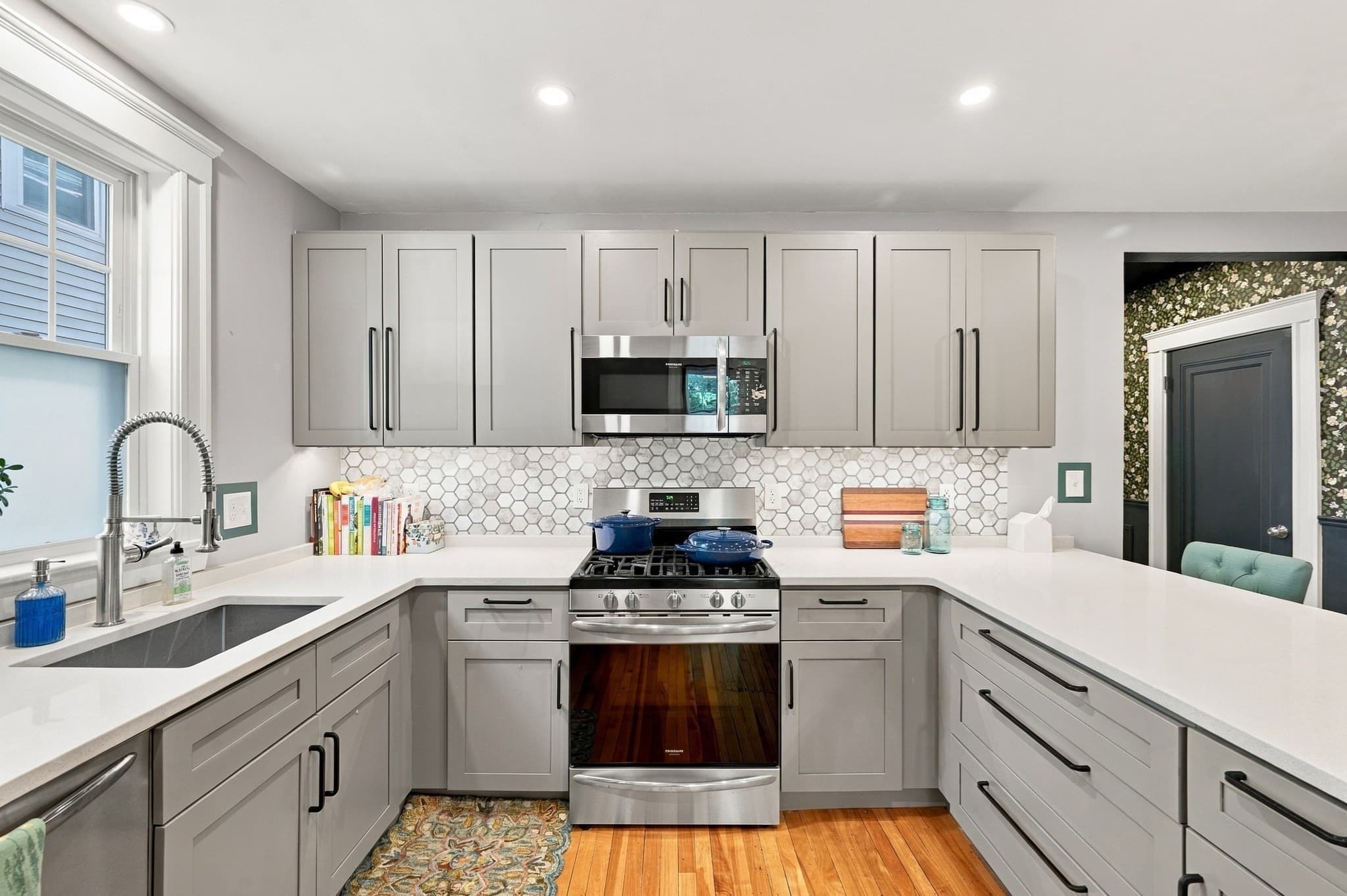 Condominium at 8 Gardner St # 2, Salem MA 01970, photo 6 of 41