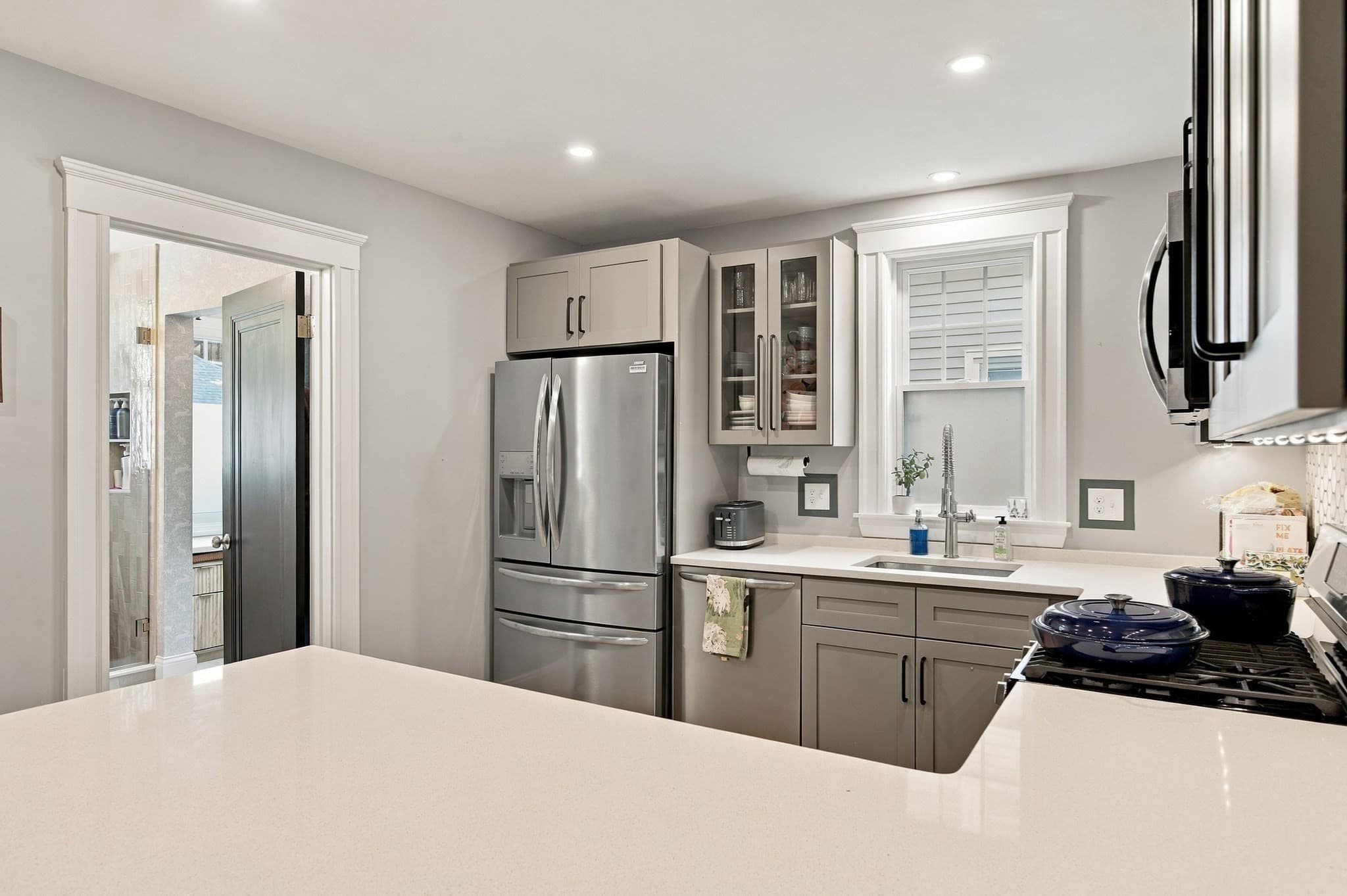 Condominium at 8 Gardner St # 2, Salem MA 01970, photo 5 of 41