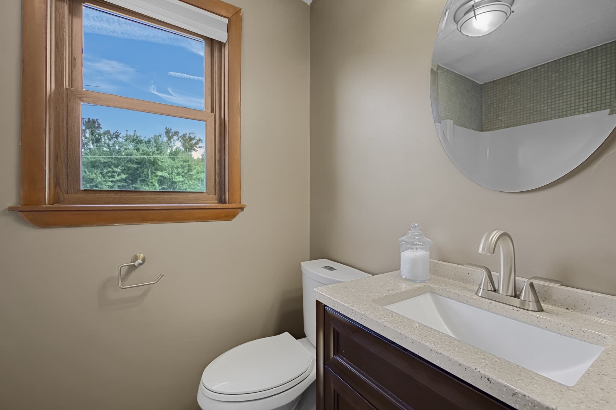 Condominium at 17 Perry Pl # 17, Auburn MA 01501, photo 14 of 28