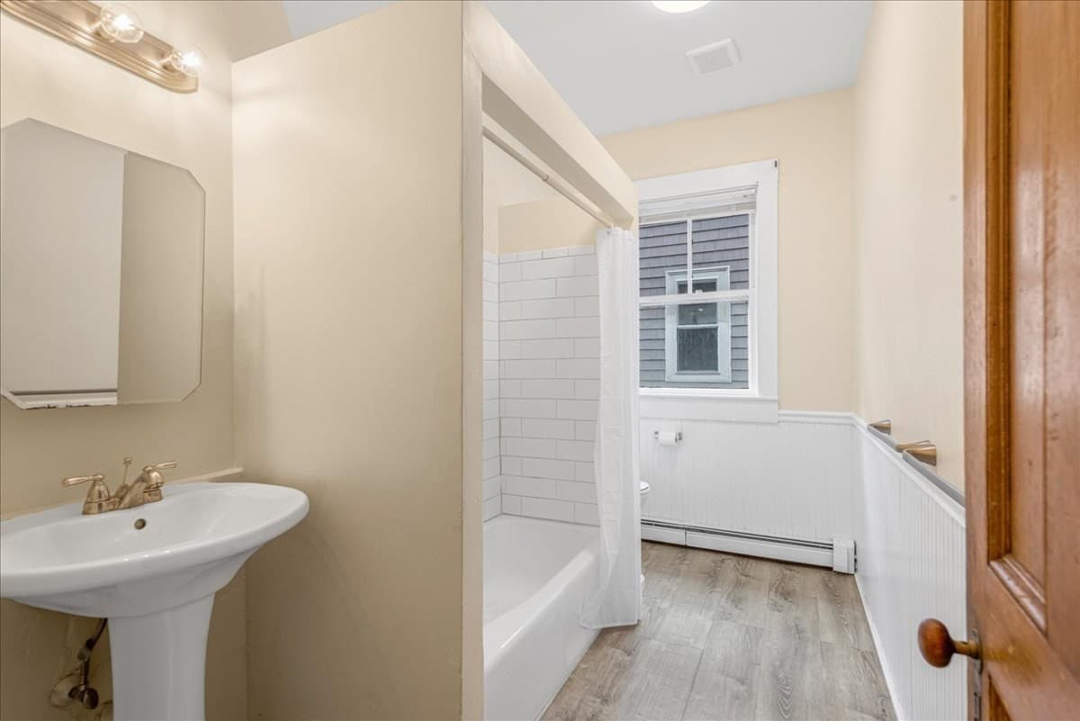 Condominium at 11 Gaylord St # 2, Boston MA 02124, photo 12 of 16