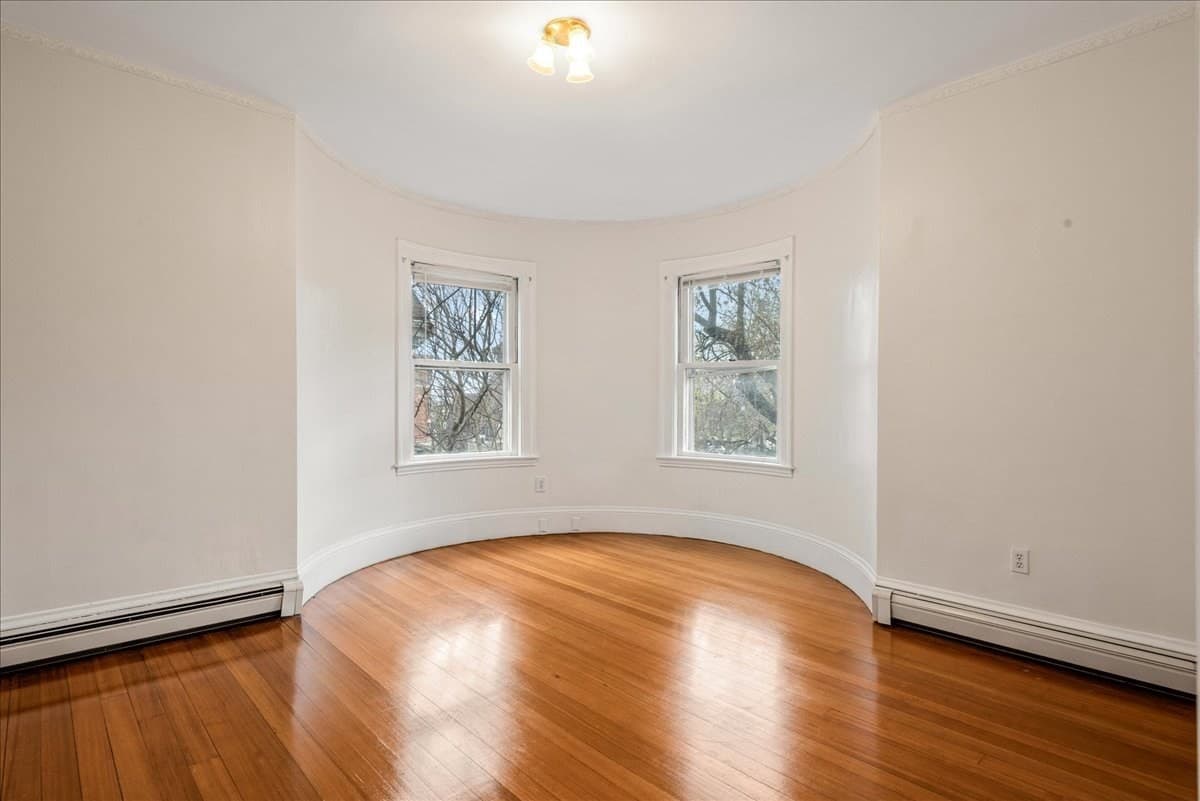 Condominium at 11 Gaylord St # 2, Boston MA 02124, photo 4 of 16