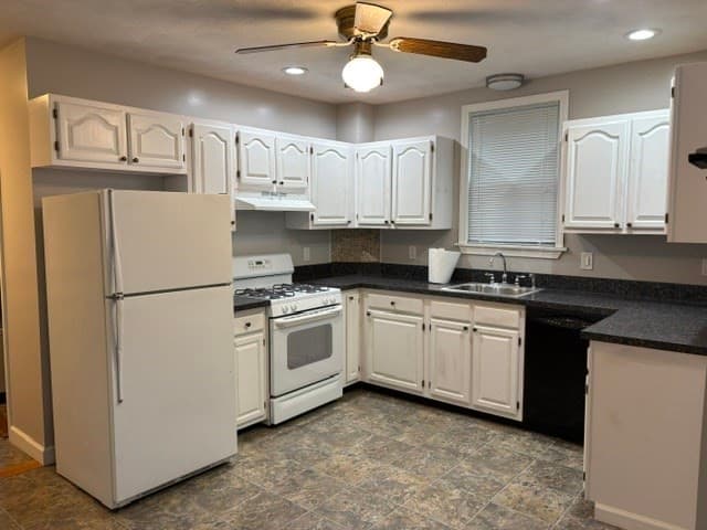 Apartment at 27 Waverly St # 1, Everett MA 02149, photo 2 of 13