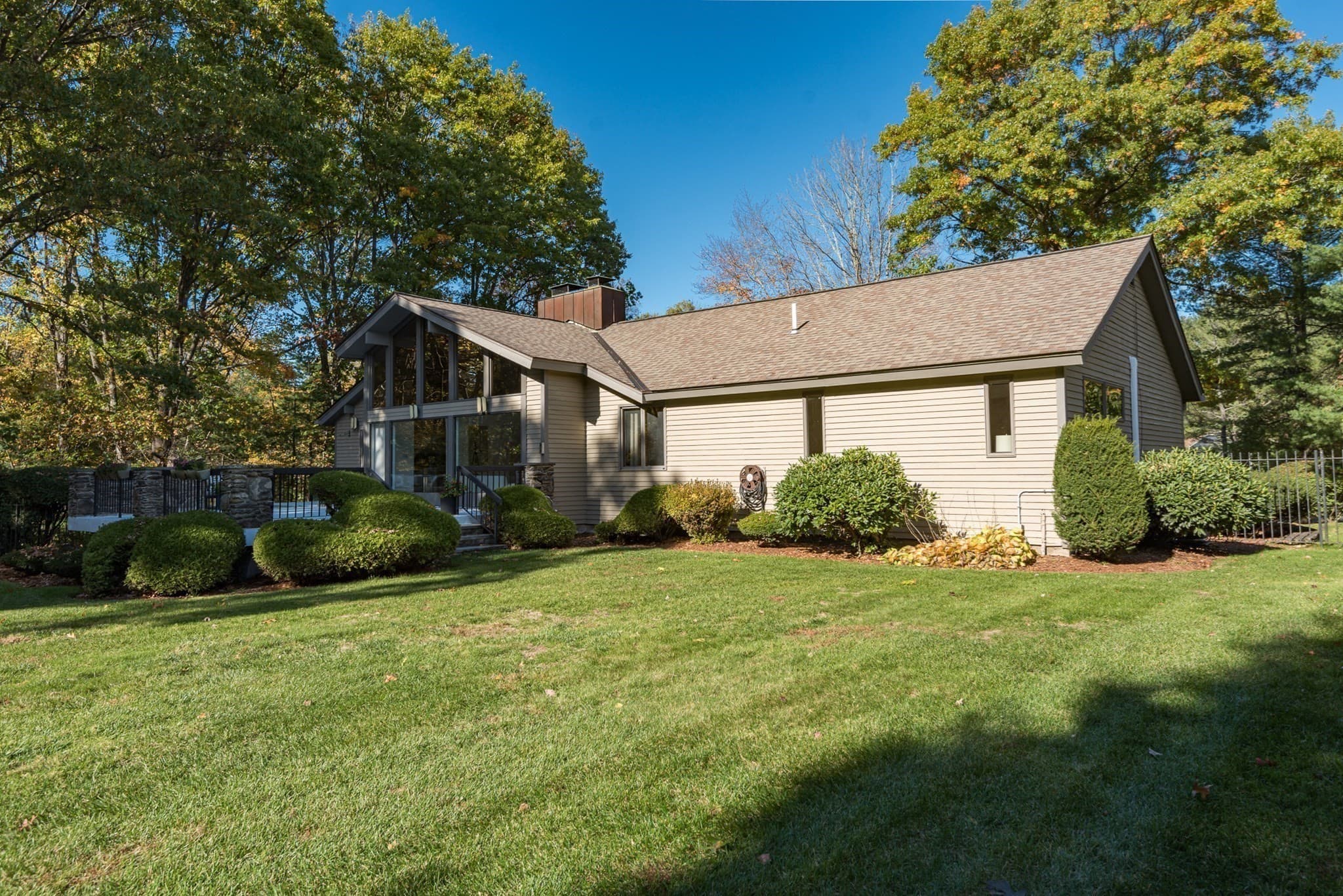 Single Family Residence at 16 Midland Rd, Lynnfield MA 01940, photo 19 of 42