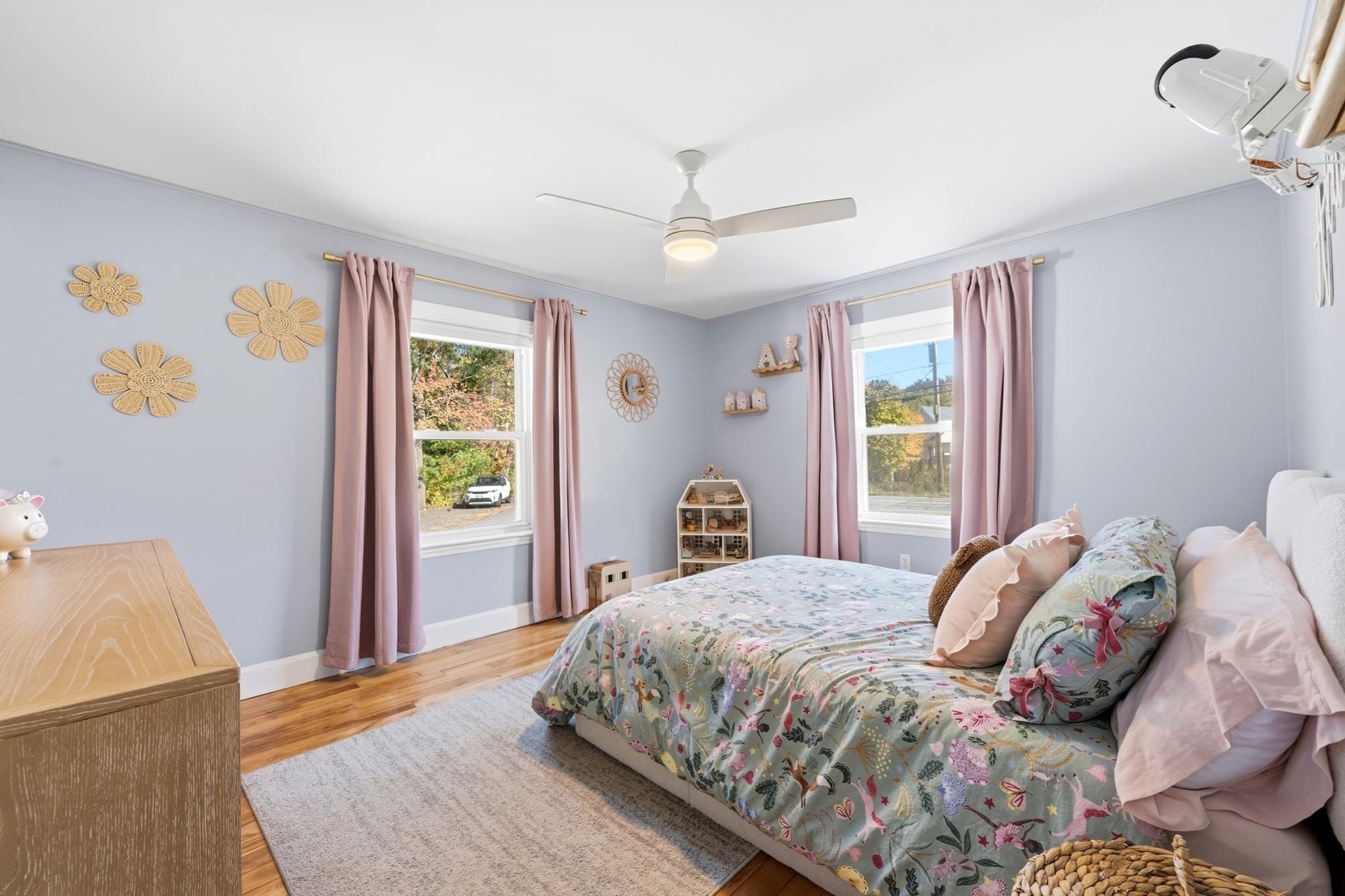 Single Family Residence at 145 Parker St, Maynard MA 01754, photo 14 of 31