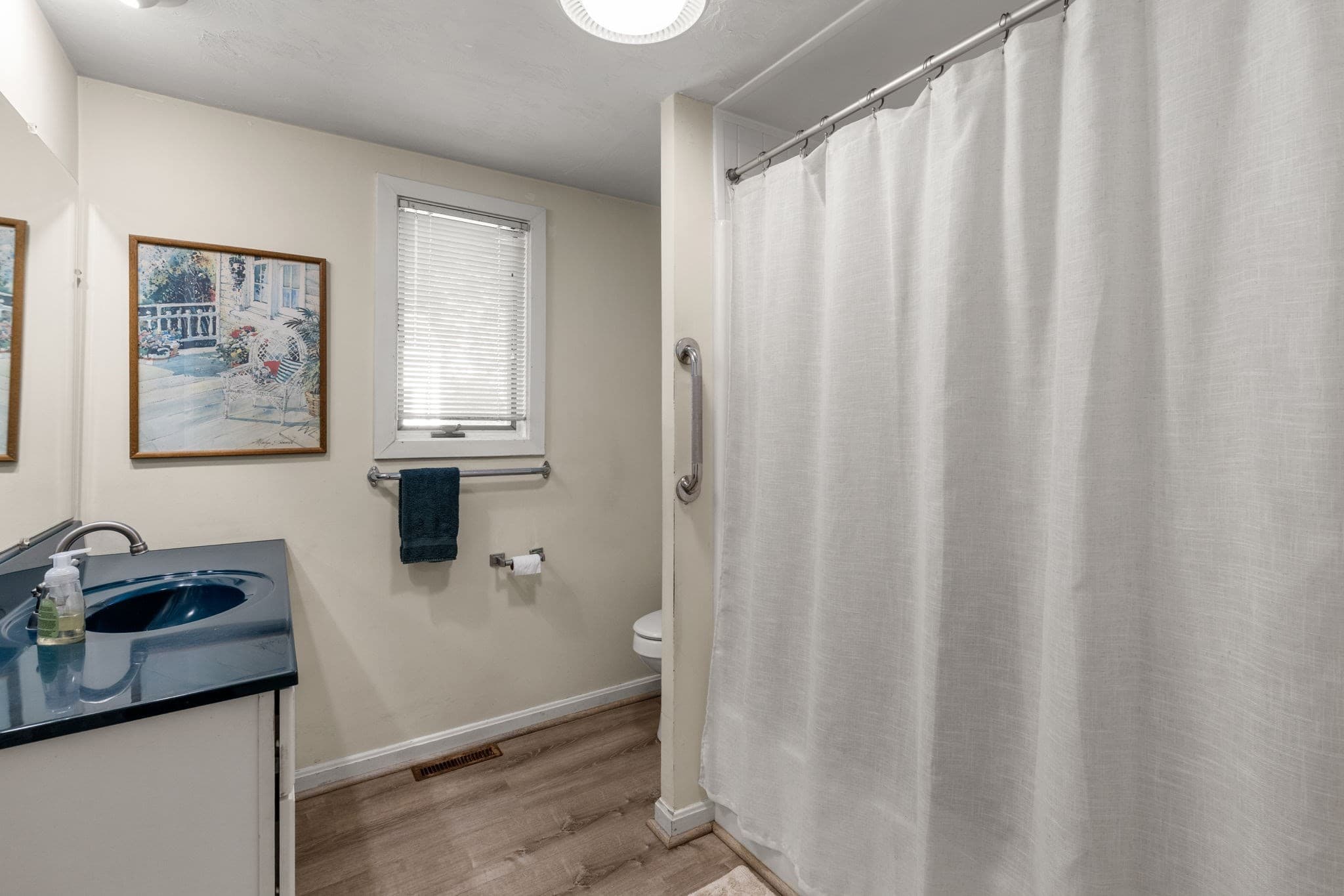 Single Family Residence at 111 Fifth Ave, Barnstable MA 02601, photo 18 of 42