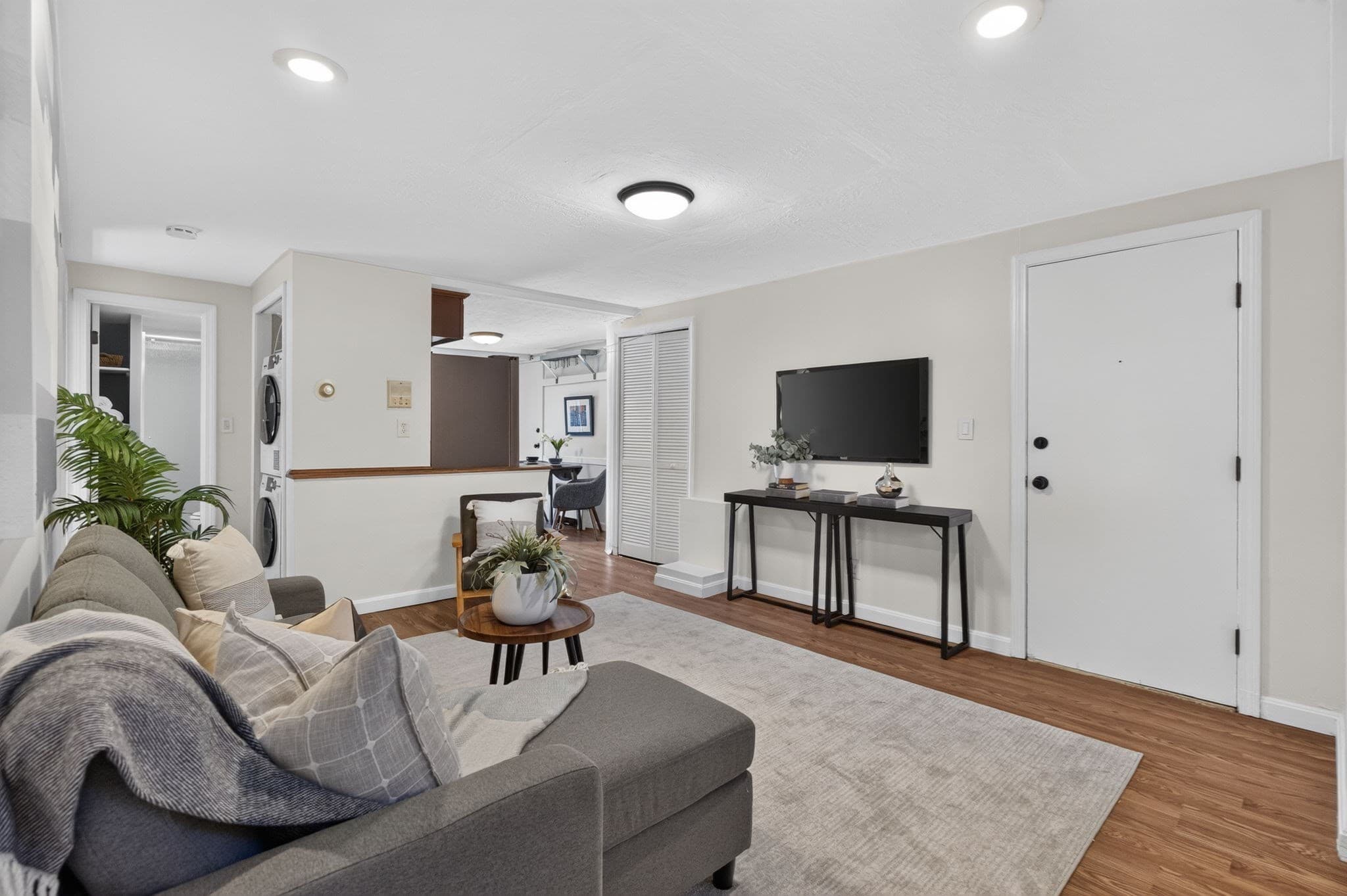 Condominium at 1722 Commonwealth Ave. # 1722, Boston MA 02135, photo 9 of 25