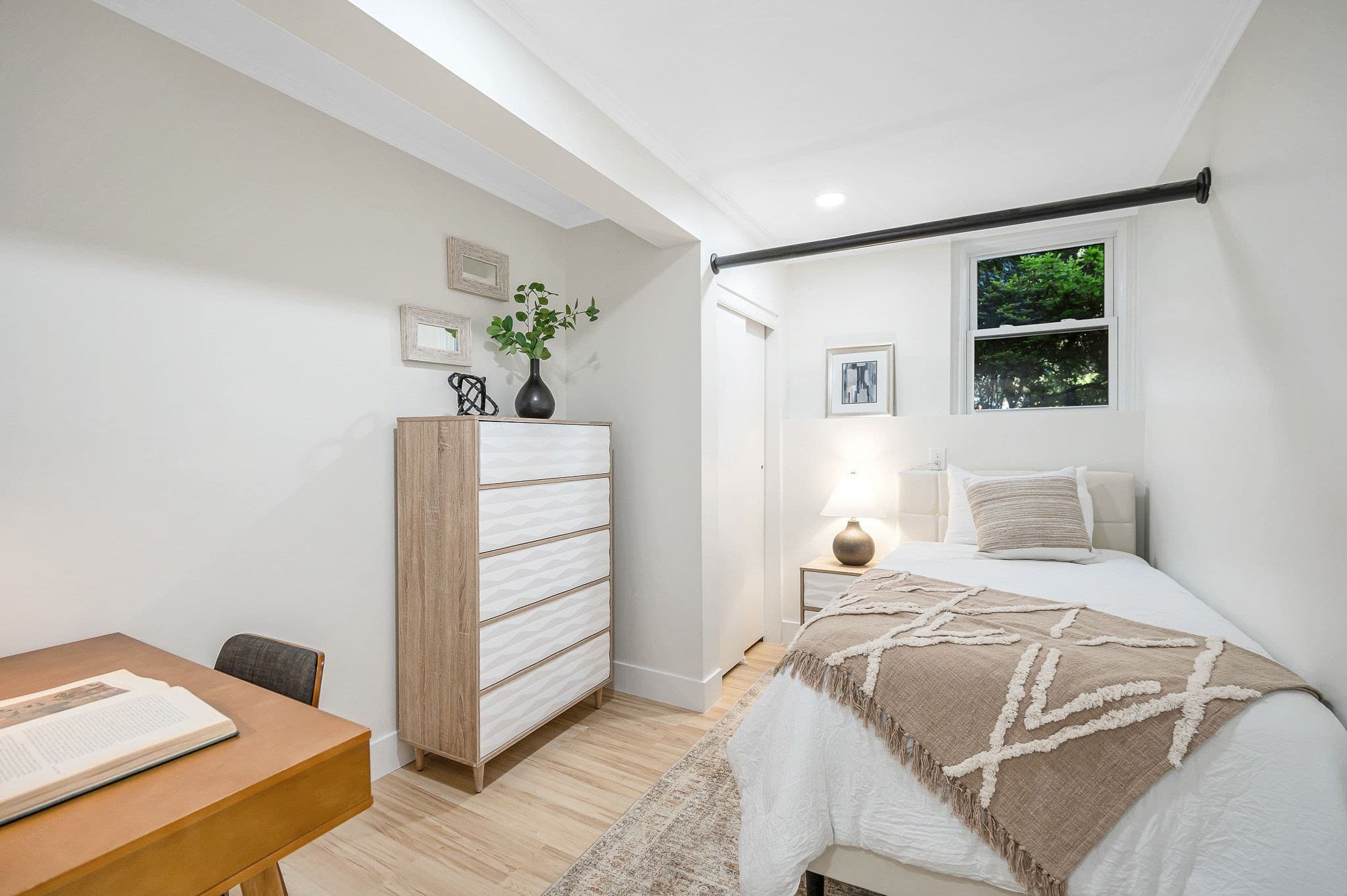 Condominium at 52 Garden St # B2, Cambridge MA 02138, photo 21 of 31