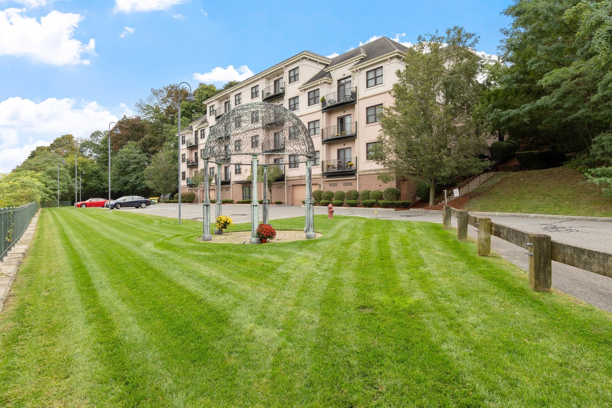 558 E Merrimack St # 34, Lowell MA 01852