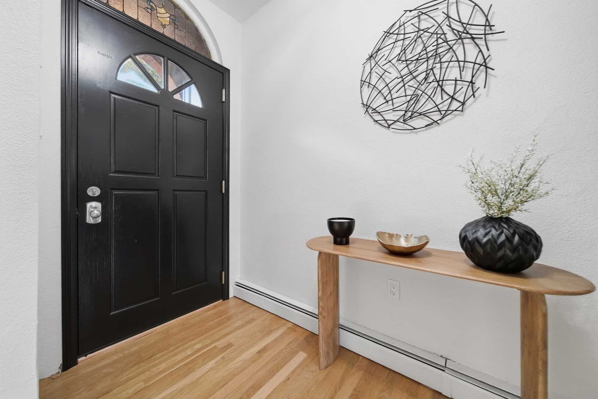 Single Family Residence at 3 Medford St, Chelsea MA 02150, photo 7 of 38