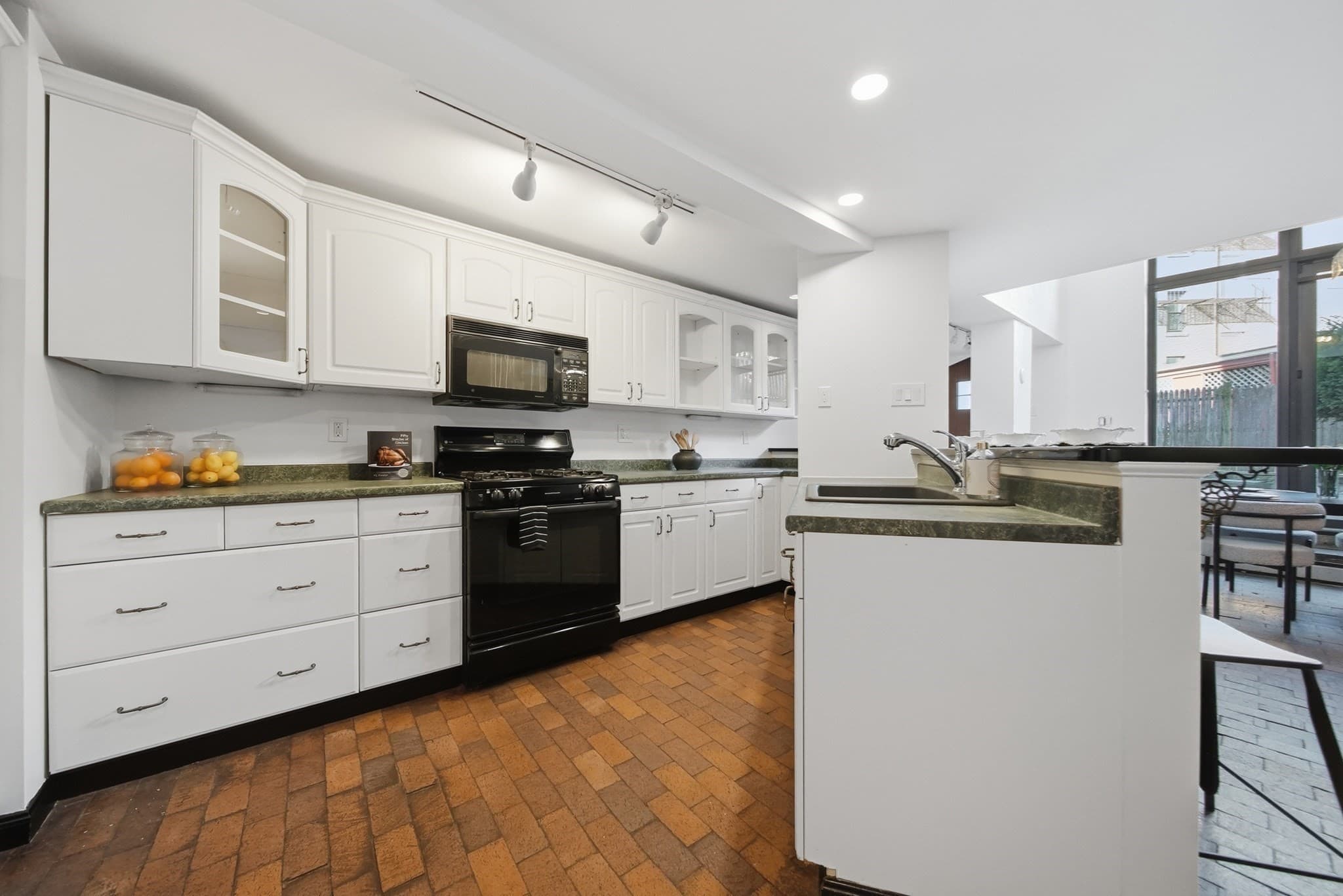 Single Family Residence at 3 Medford St, Chelsea MA 02150, photo 14 of 38