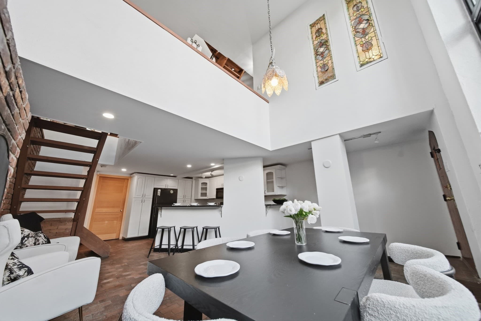 Single Family Residence at 3 Medford St, Chelsea MA 02150, photo 4 of 38