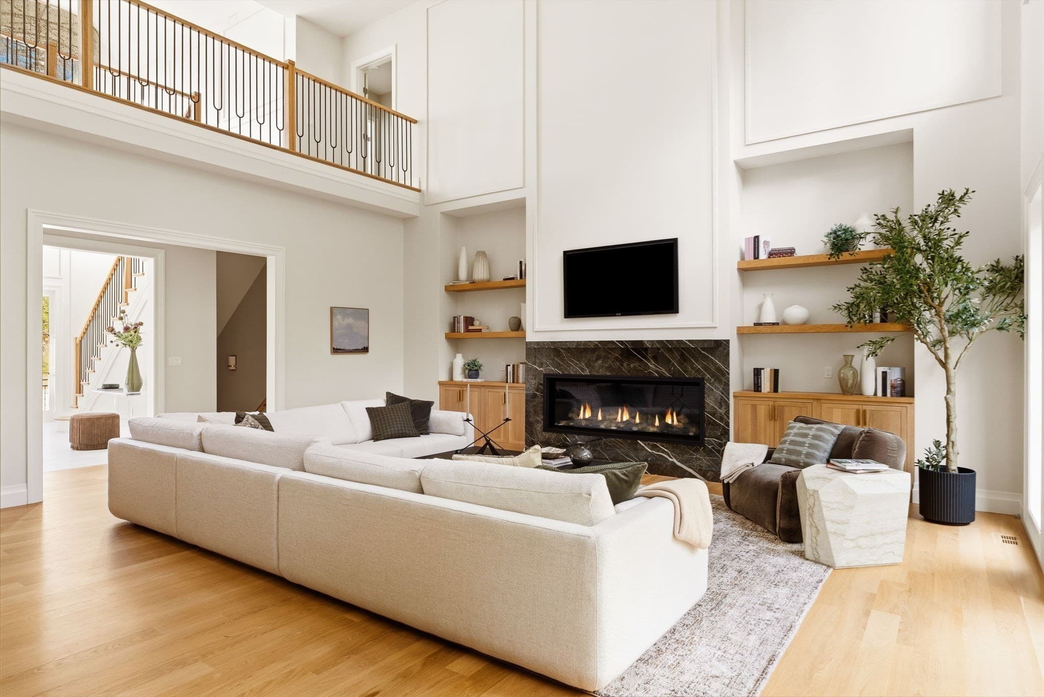 Single Family Residence at 7 Cider Hill Way, Andover MA 01810, photo 11 of 31