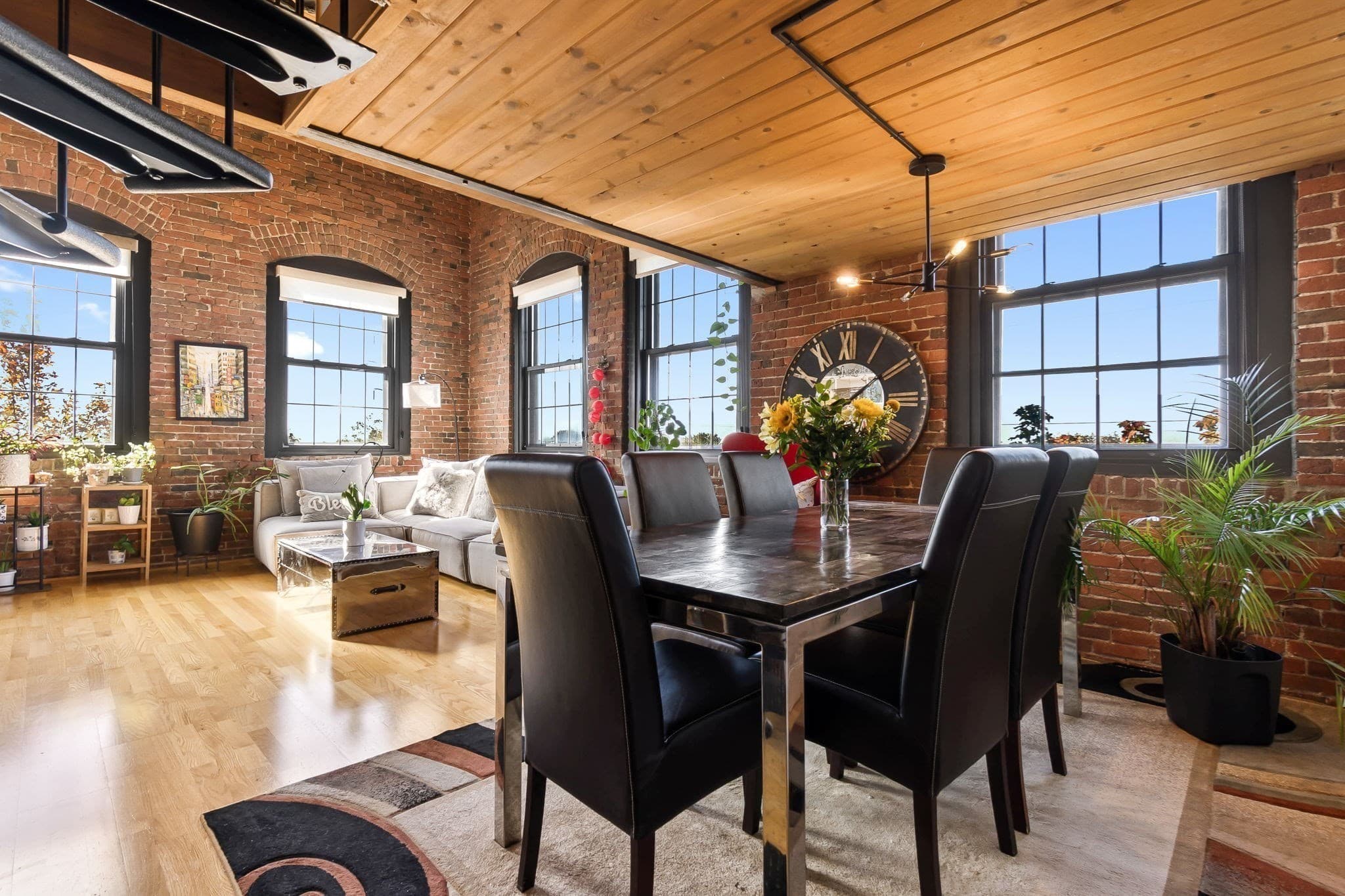 Condominium at 50 Rantoul St # 511, Beverly MA 01915, photo 7 of 39