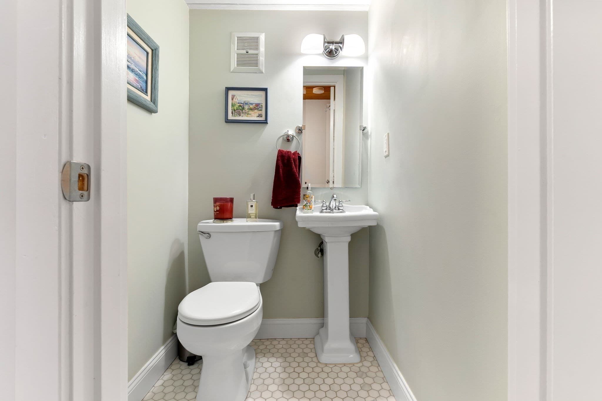 Condominium at 50 Rantoul St # 511, Beverly MA 01915, photo 24 of 39