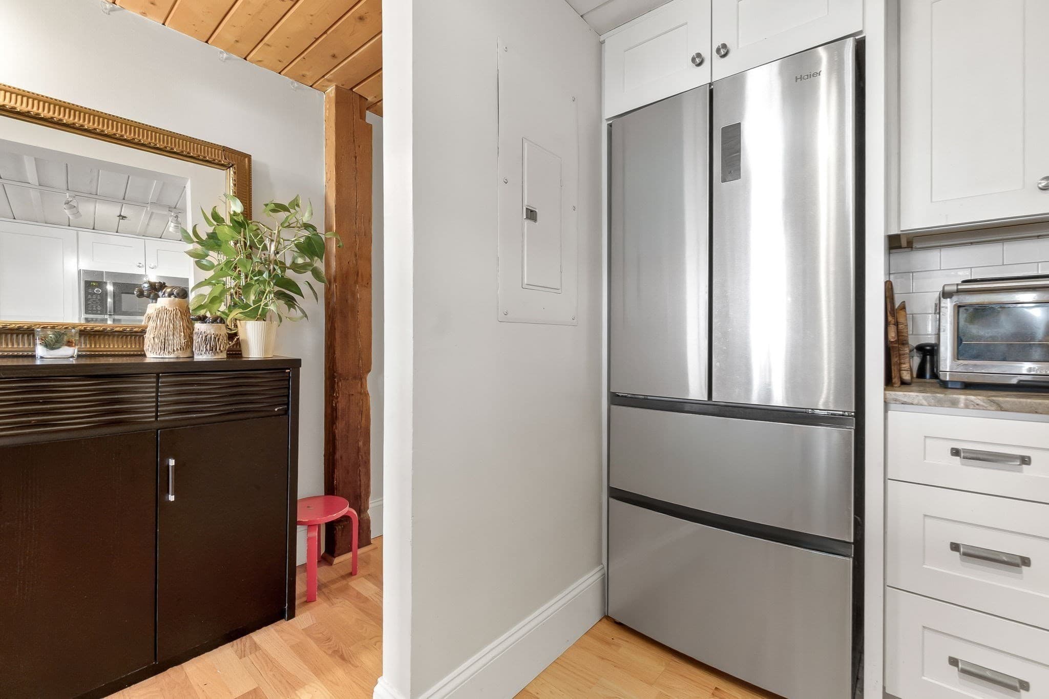 Condominium at 50 Rantoul St # 511, Beverly MA 01915, photo 11 of 39