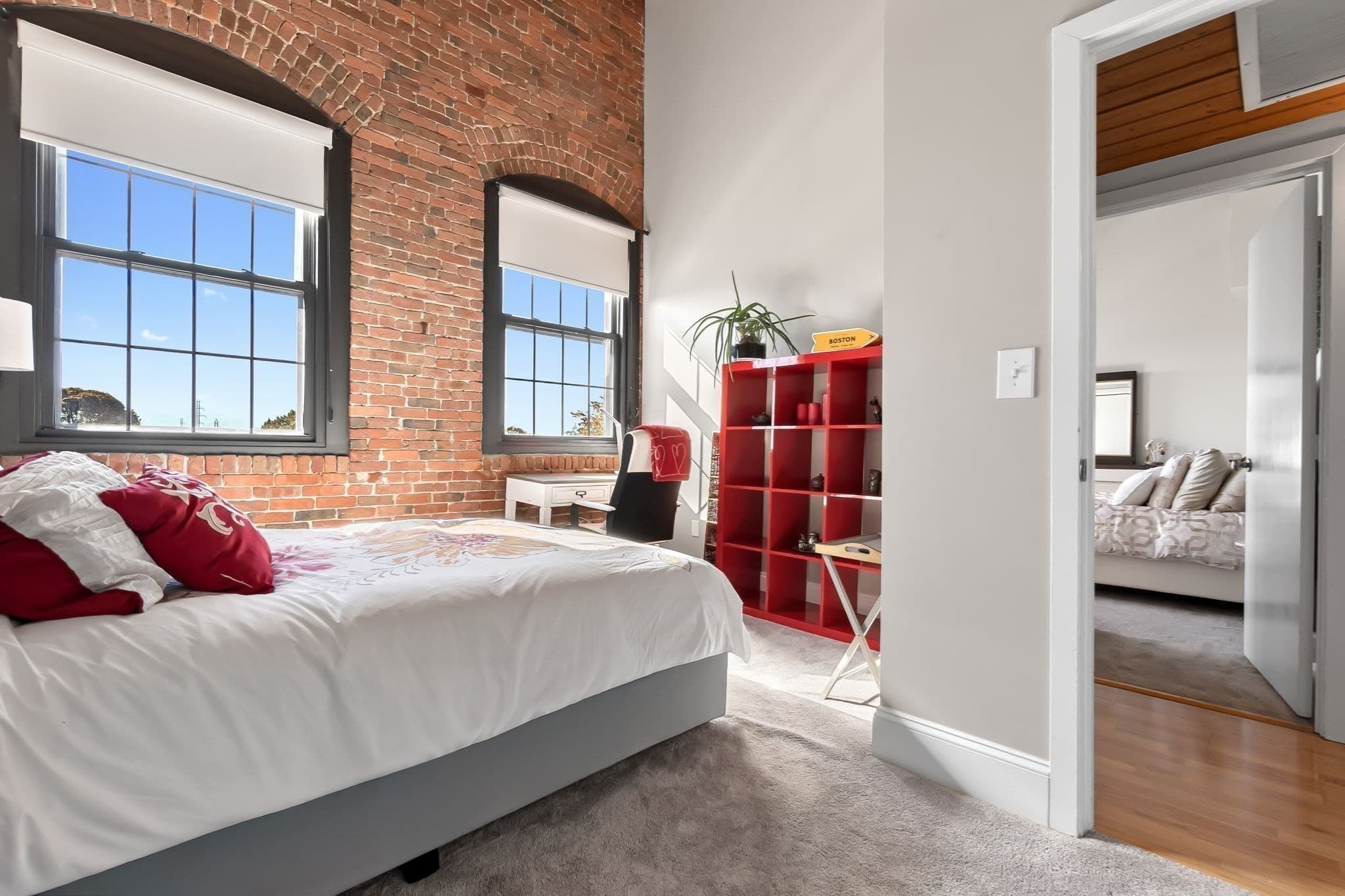 Condominium at 50 Rantoul St # 511, Beverly MA 01915, photo 19 of 39