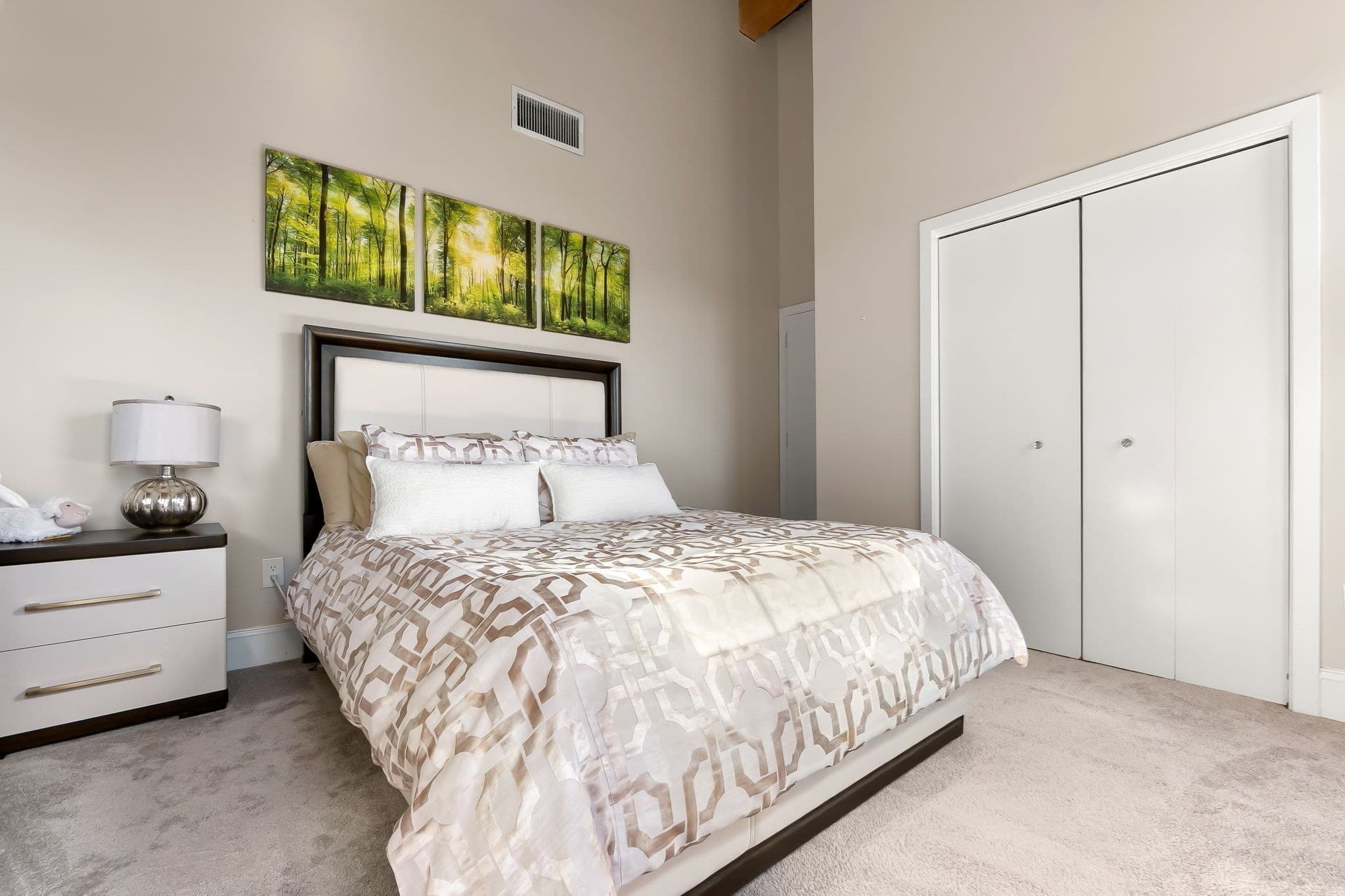 Condominium at 50 Rantoul St # 511, Beverly MA 01915, photo 21 of 39