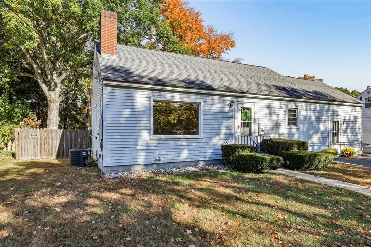 Single Family Residence at 209 West Hollis St, Nashua NH 03060, photo 34 of 34