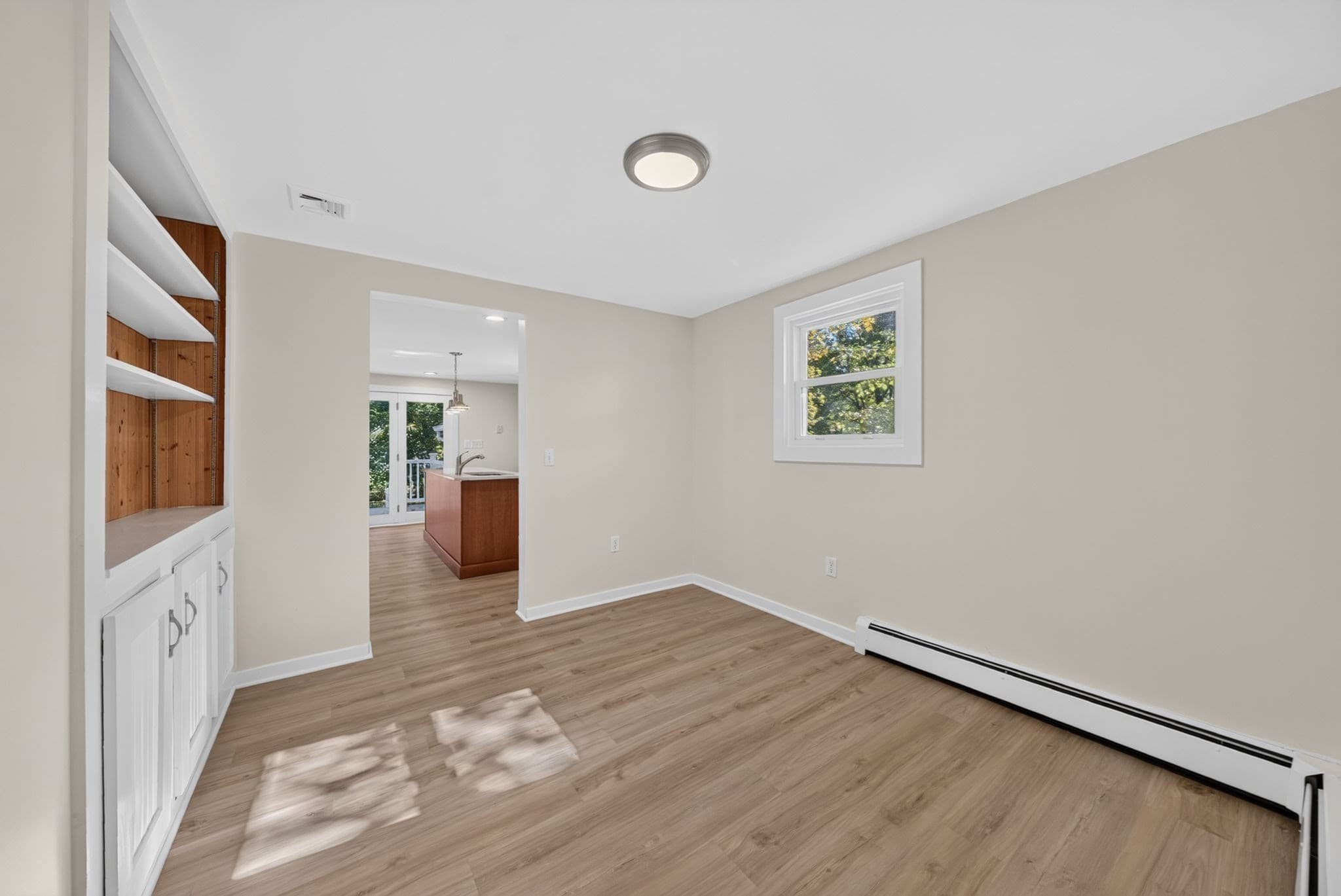 Single Family Residence at 79 Bonney St, Brockton MA 02302, photo 7 of 41
