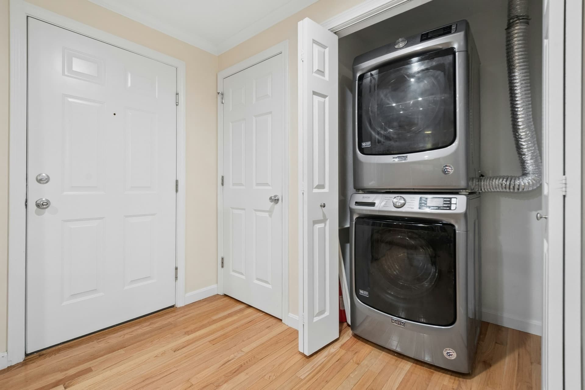 Condominium at 216 Reservoir St # 102, Holden MA 01520, photo 28 of 34