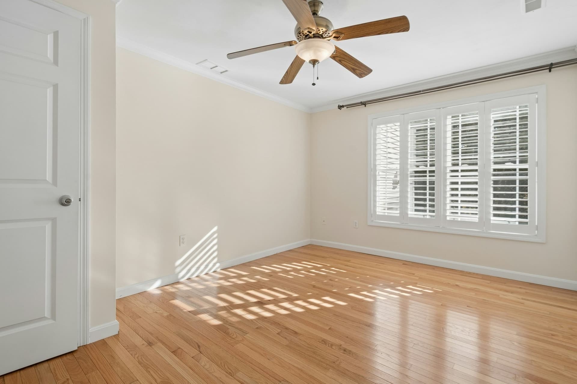 Condominium at 216 Reservoir St # 102, Holden MA 01520, photo 21 of 34