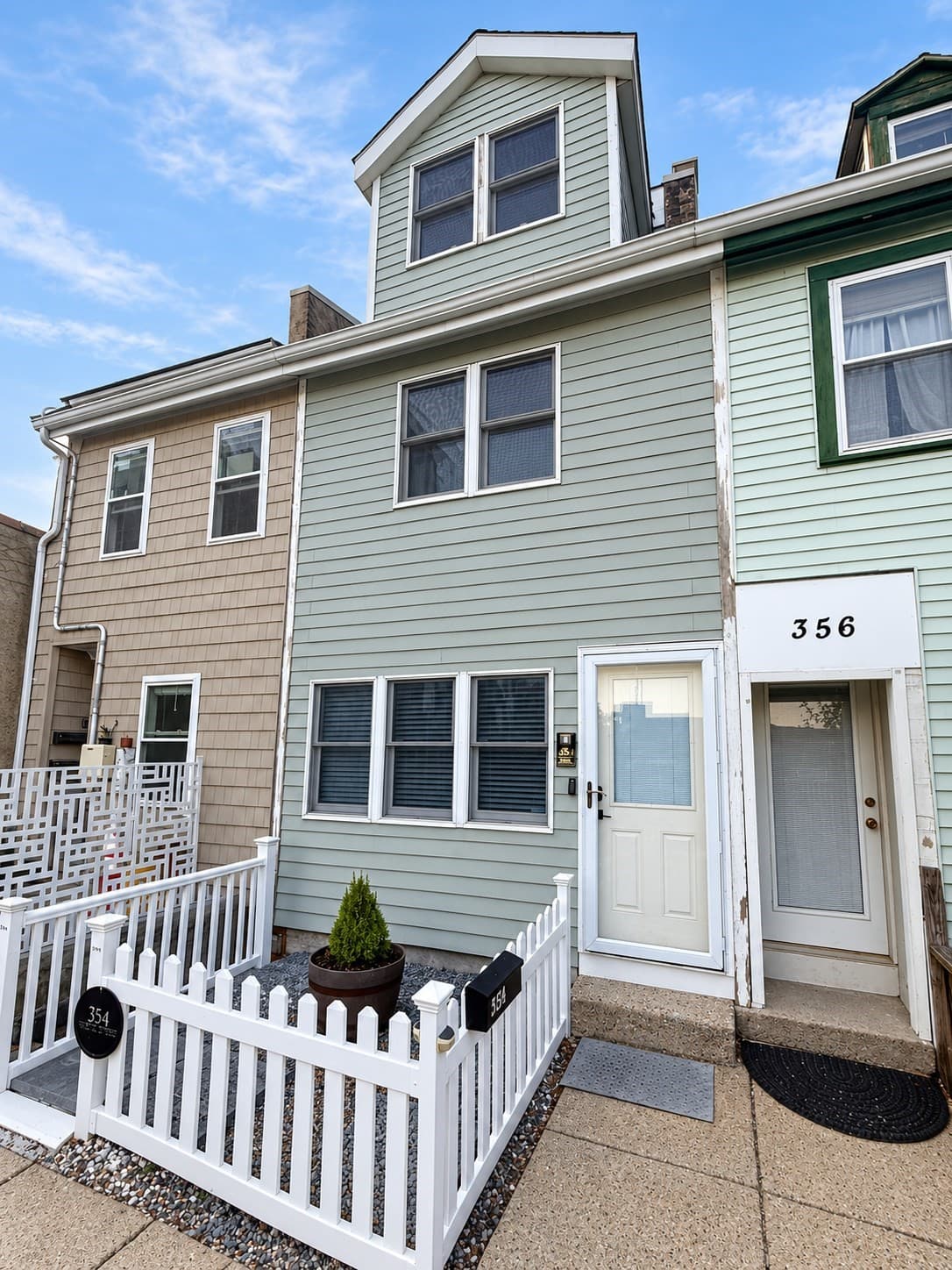 Single Family Residence at 354 Athens St, Boston MA 02127, photo 12 of 17