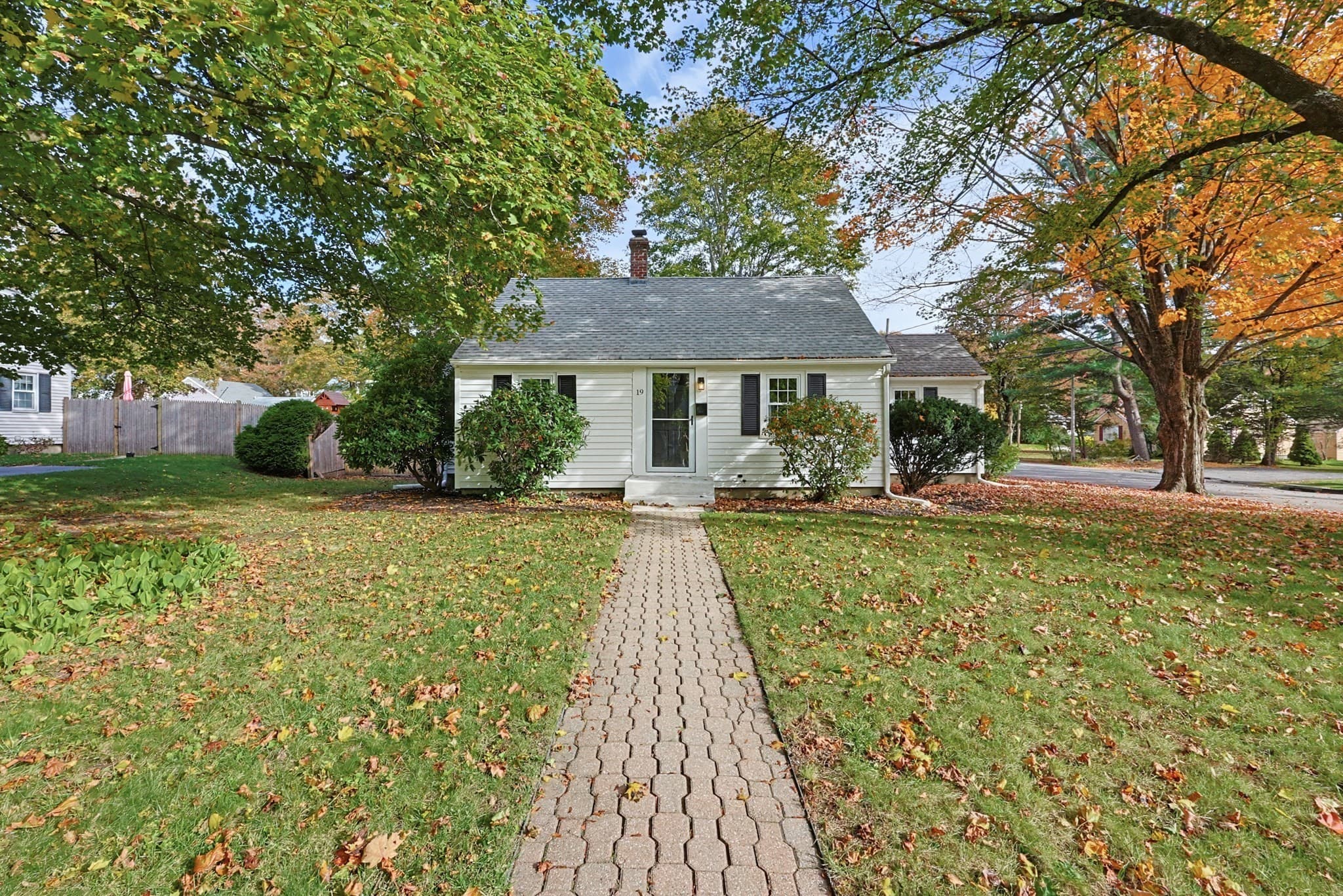 19 Brookhaven Rd, Worcester MA 01606