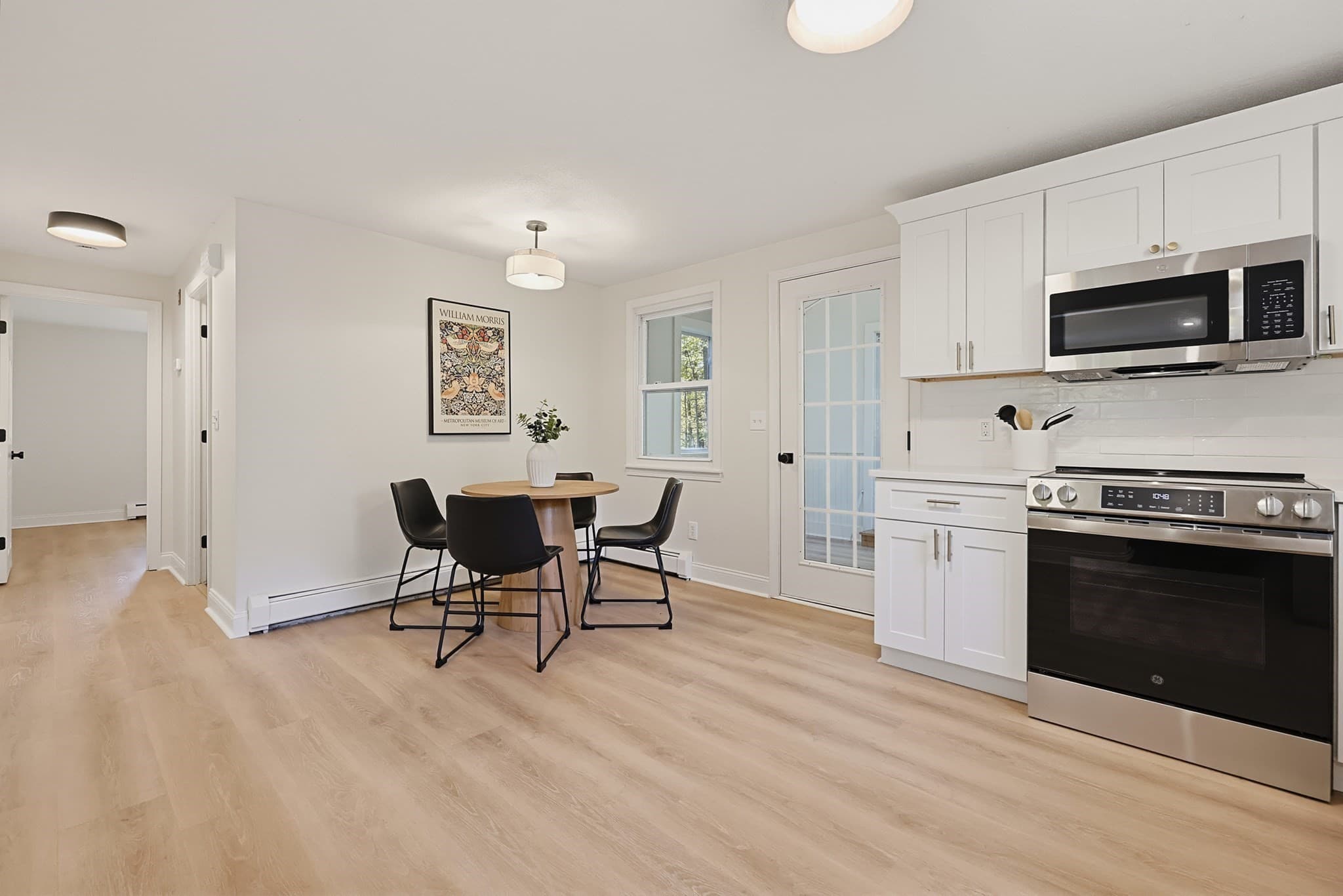 Single Family Residence at 9 Merriam District, Oxford MA 01537, photo 13 of 33