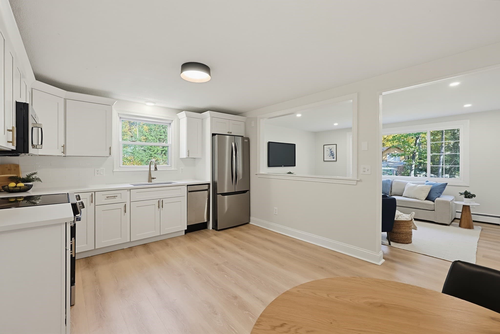 Single Family Residence at 9 Merriam District, Oxford MA 01537, photo 11 of 33