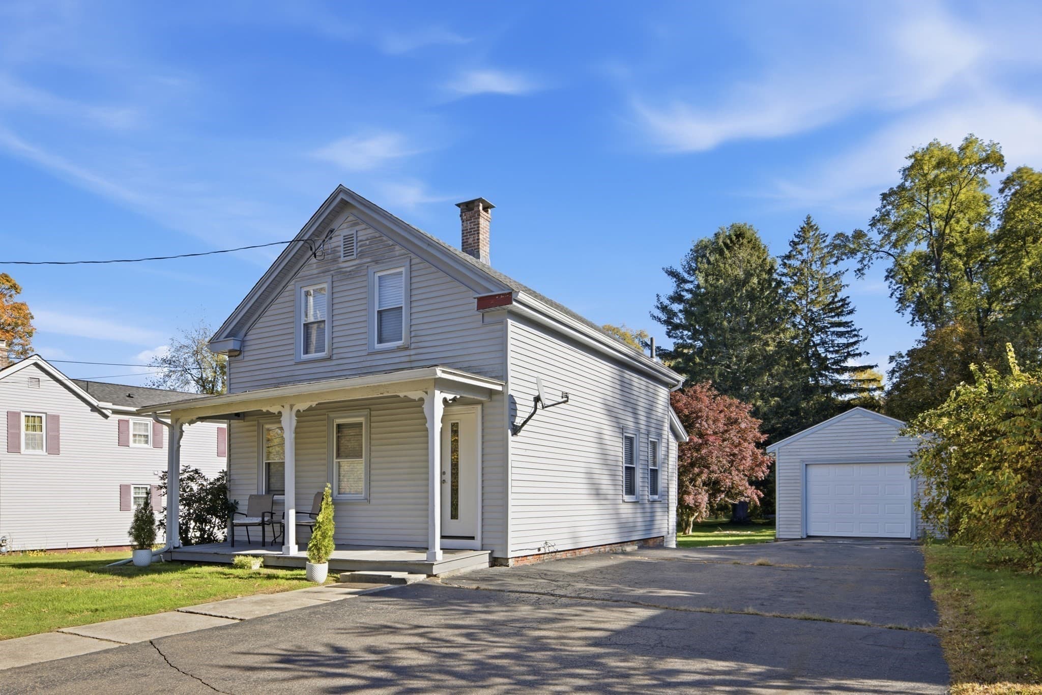 82 Ryan Rd, Northampton MA 01062