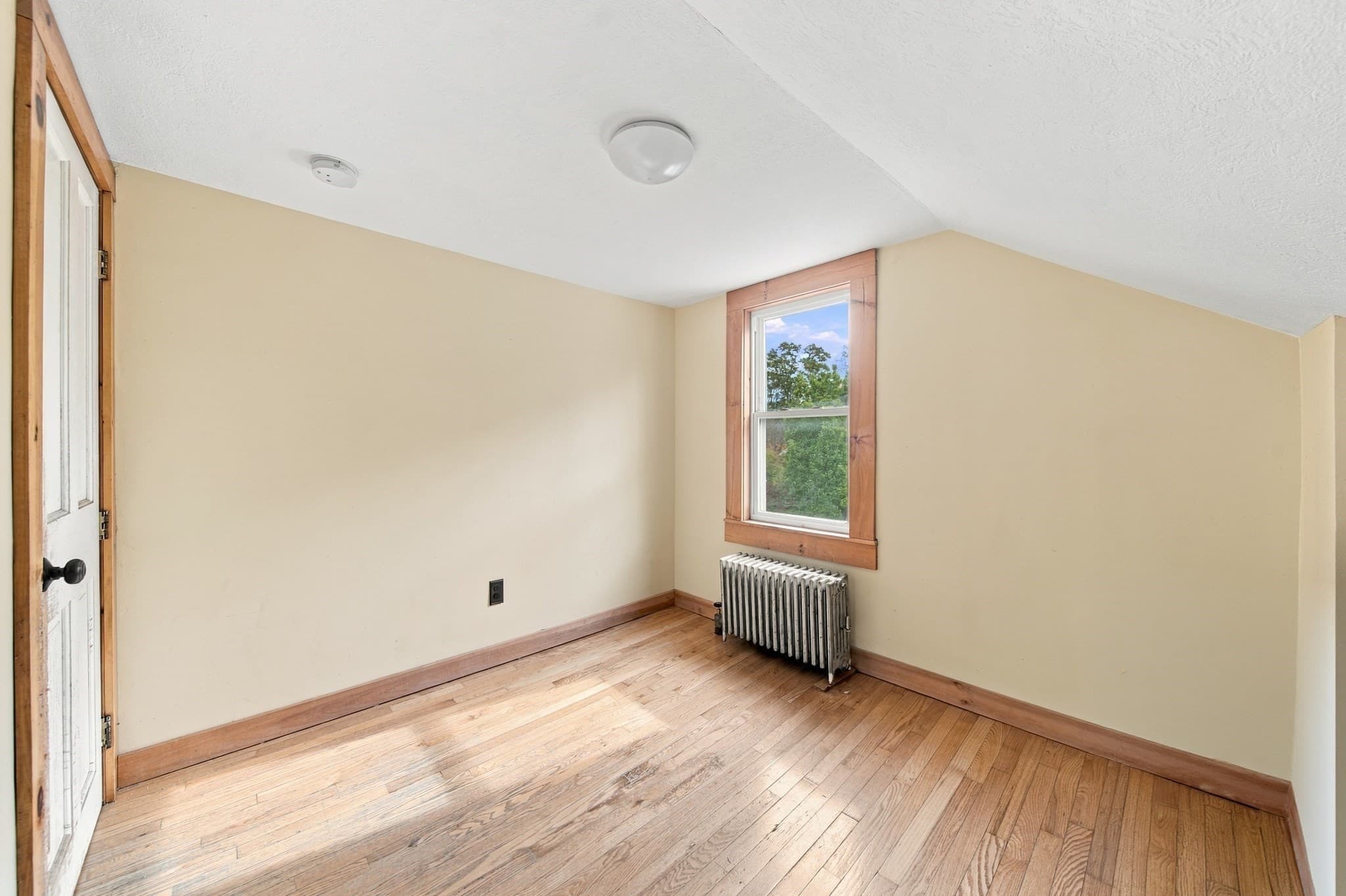 Single Family Residence at 82 Ryan Rd, Northampton MA 01062, photo 25 of 38